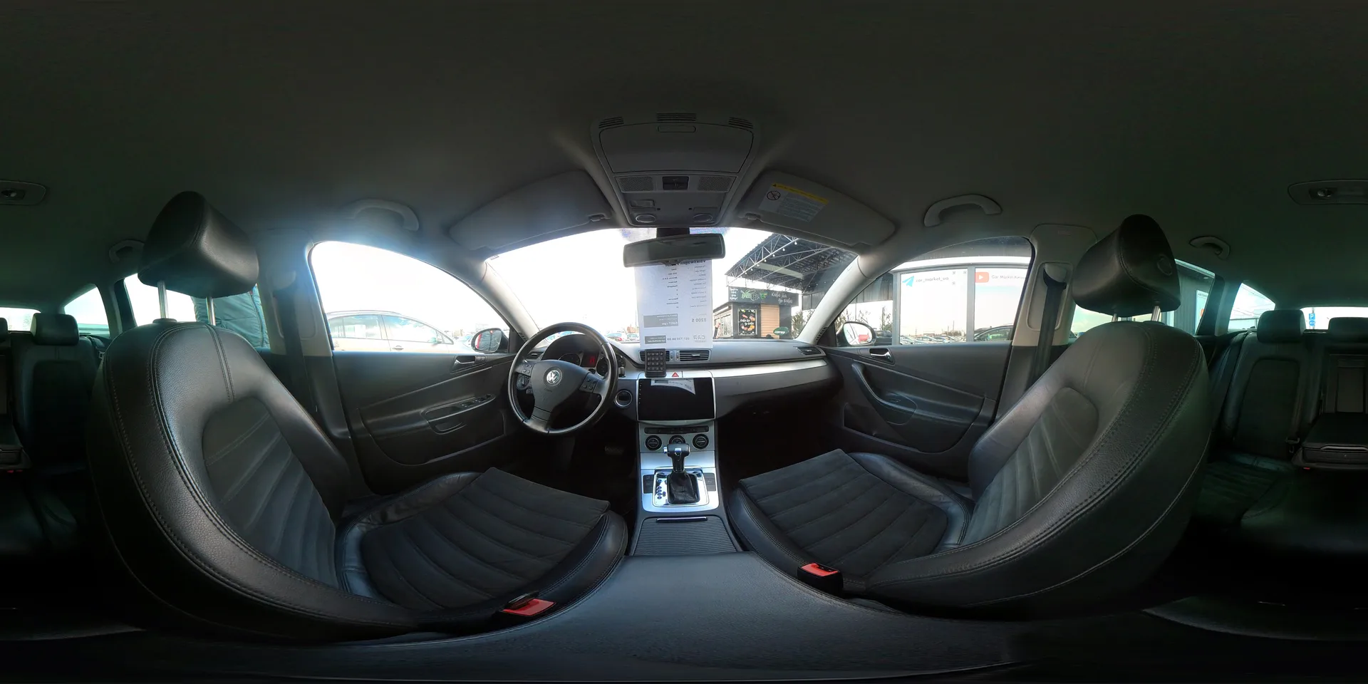 Volkswagen Passat — 360°