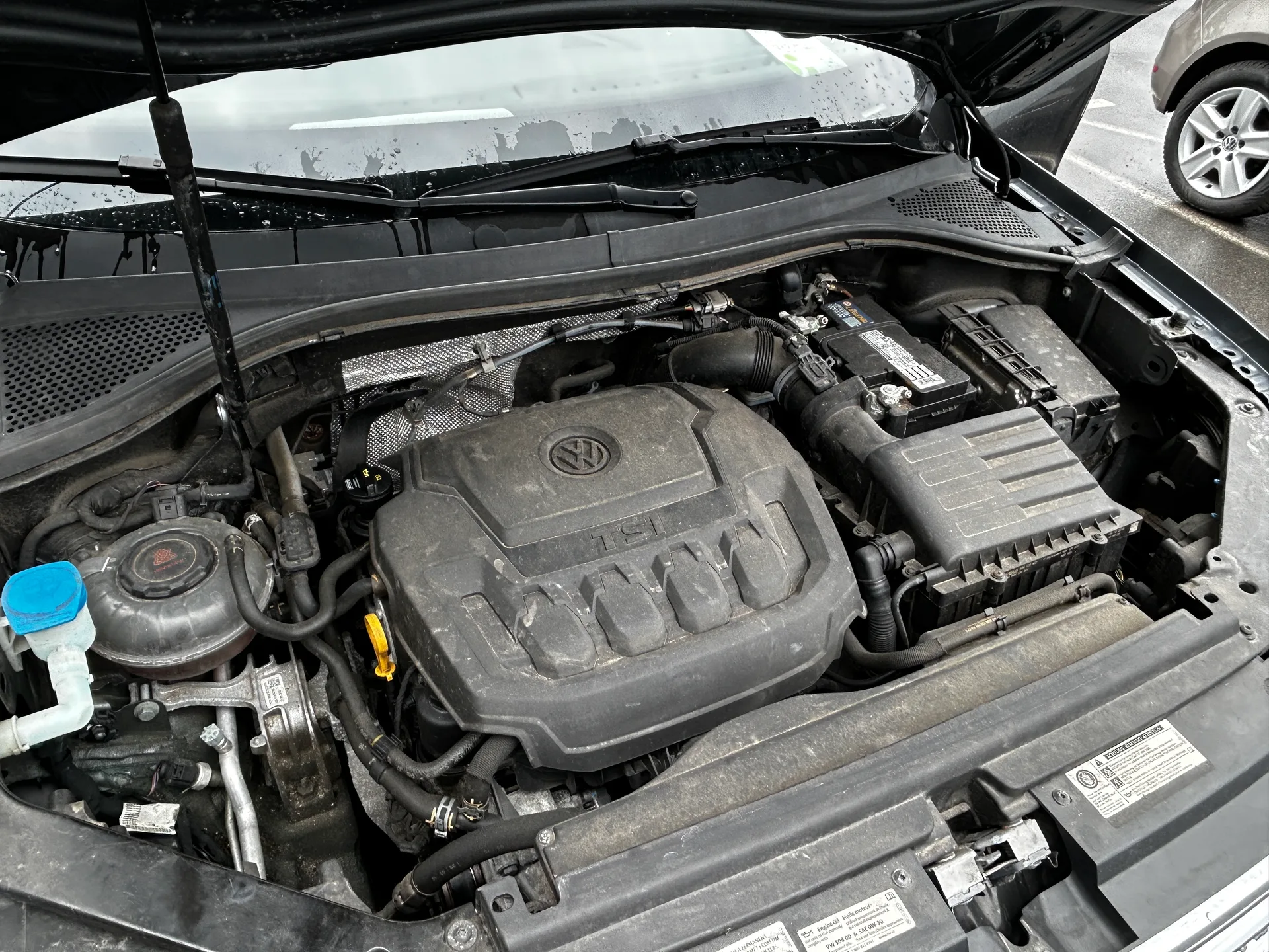 Volkswagen Tiguan — фото 9