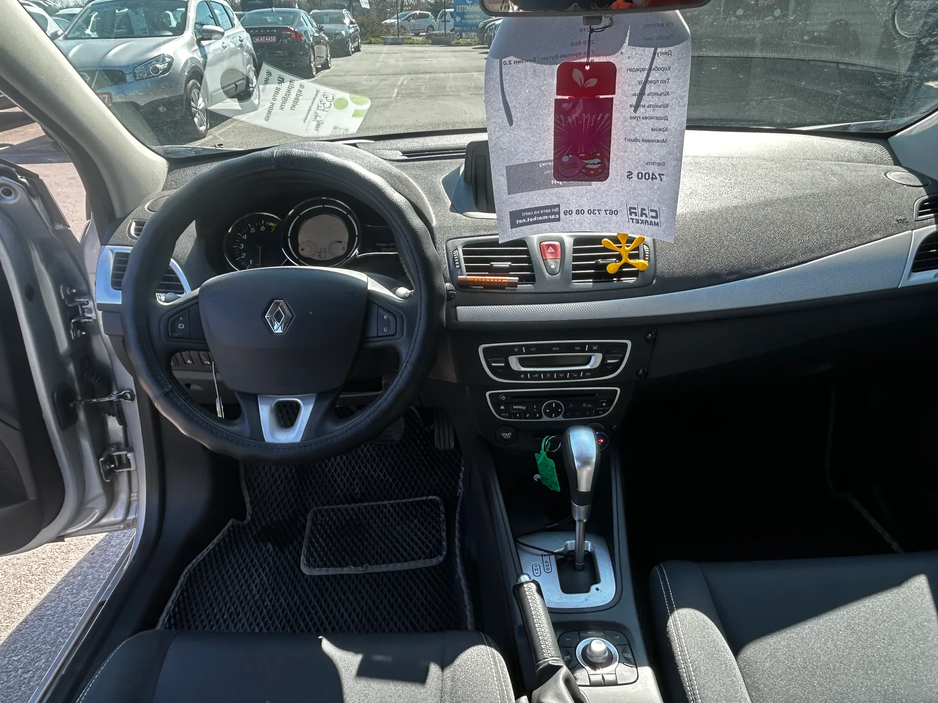 Renault Megane — фото 6