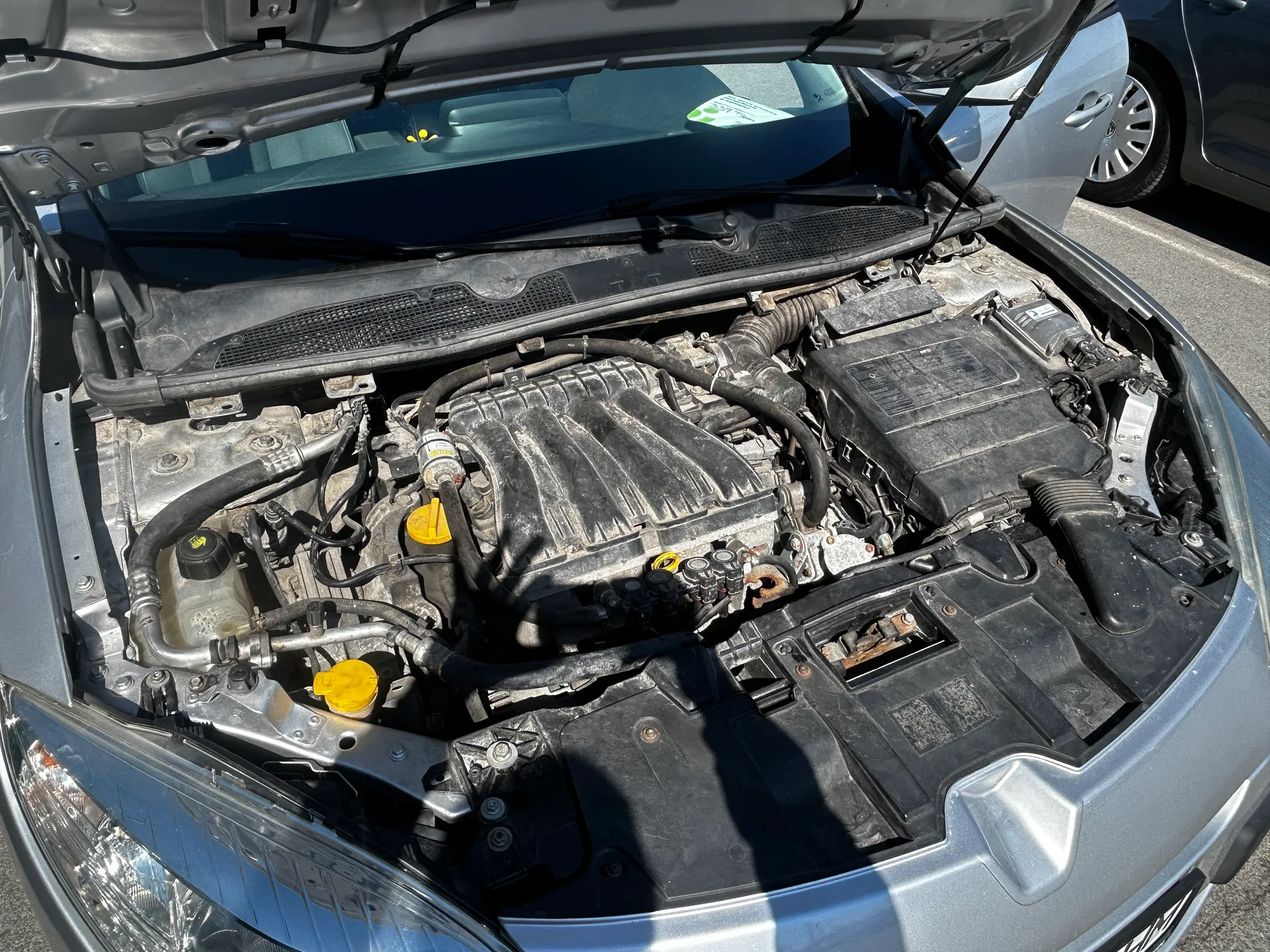 Renault Megane — фото 9