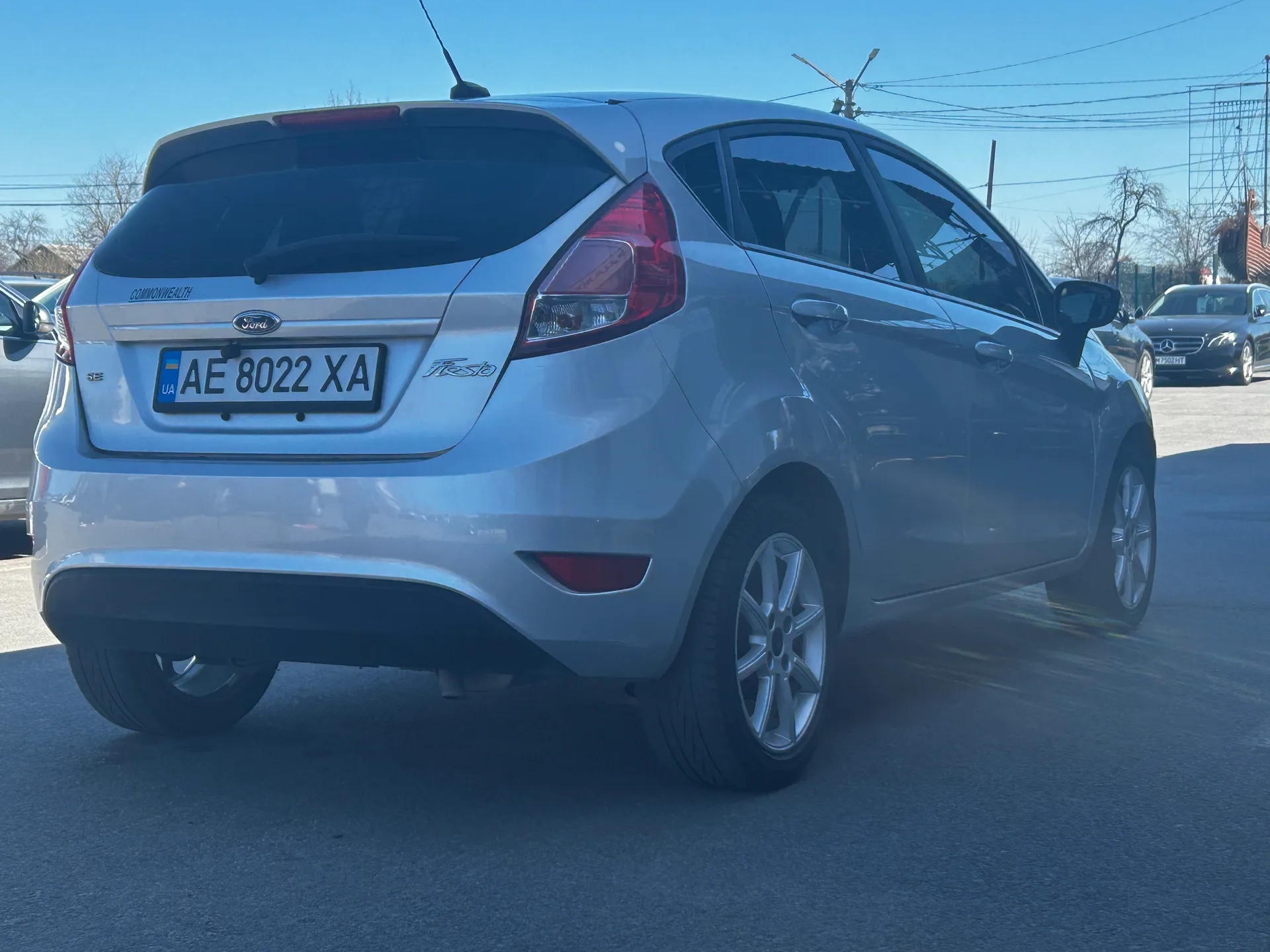 Ford Fiesta — фото 3