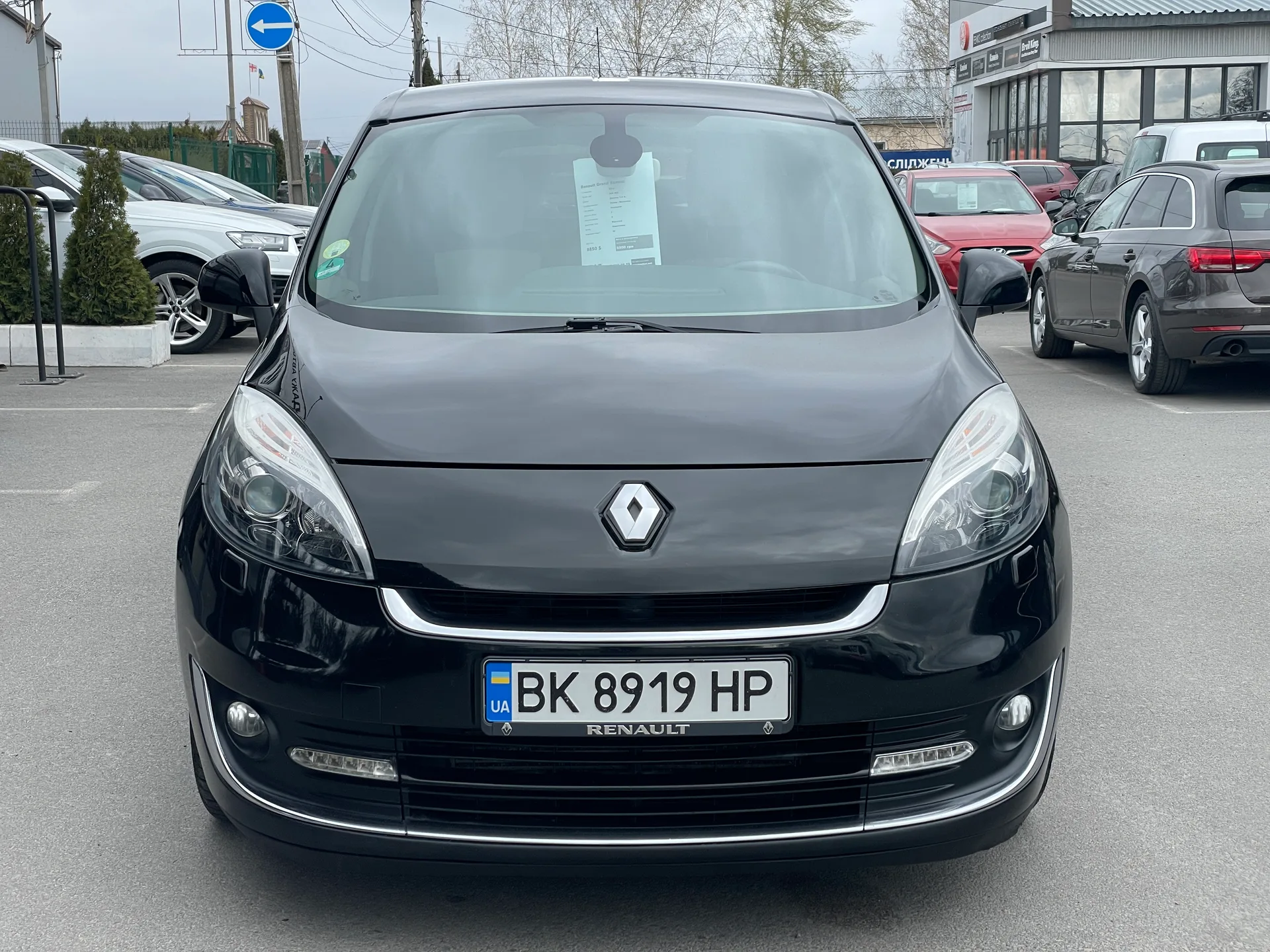 Renault Grand Scenic — фото 3