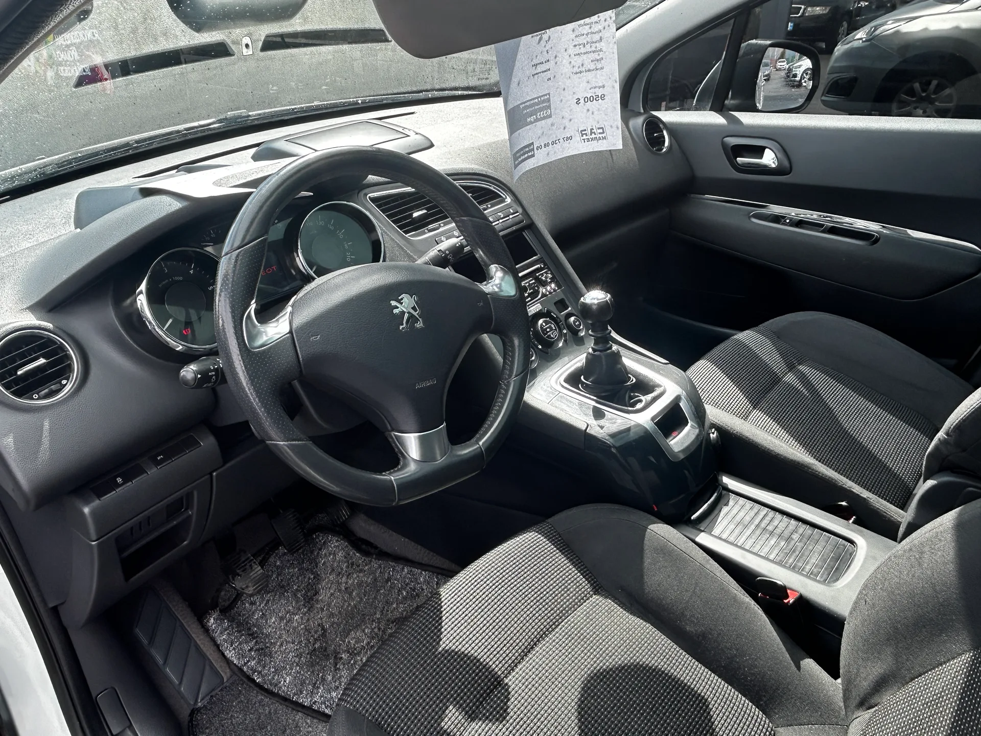 Peugeot 5008 — фото 5