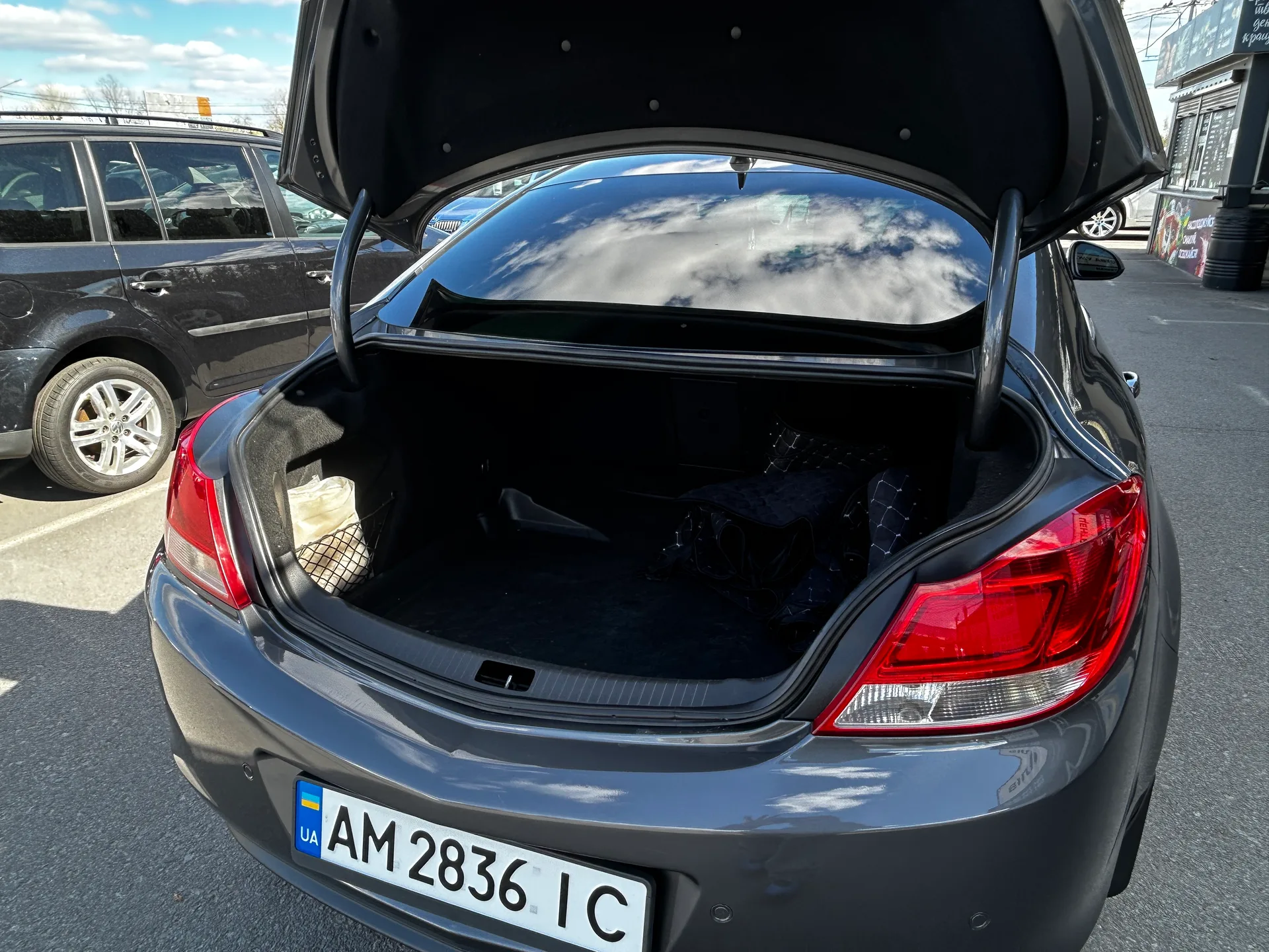 Opel Insignia — фото 8