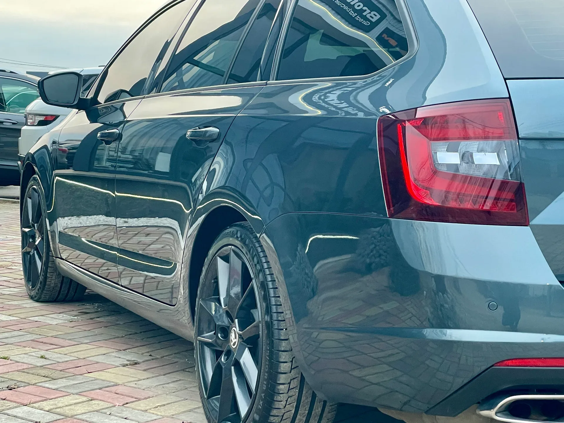 Skoda Octavia — фото 11