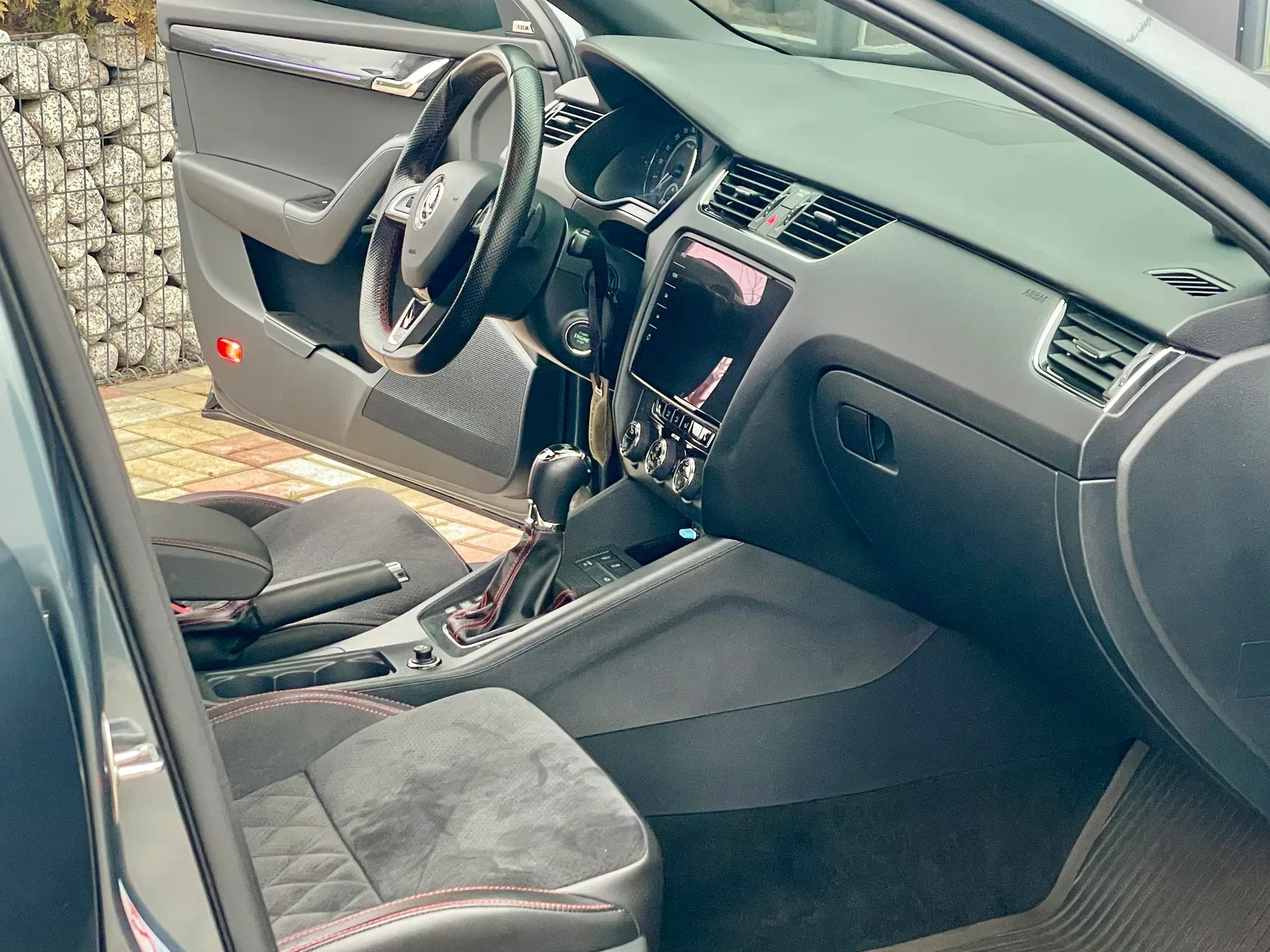 Skoda Octavia — фото 22