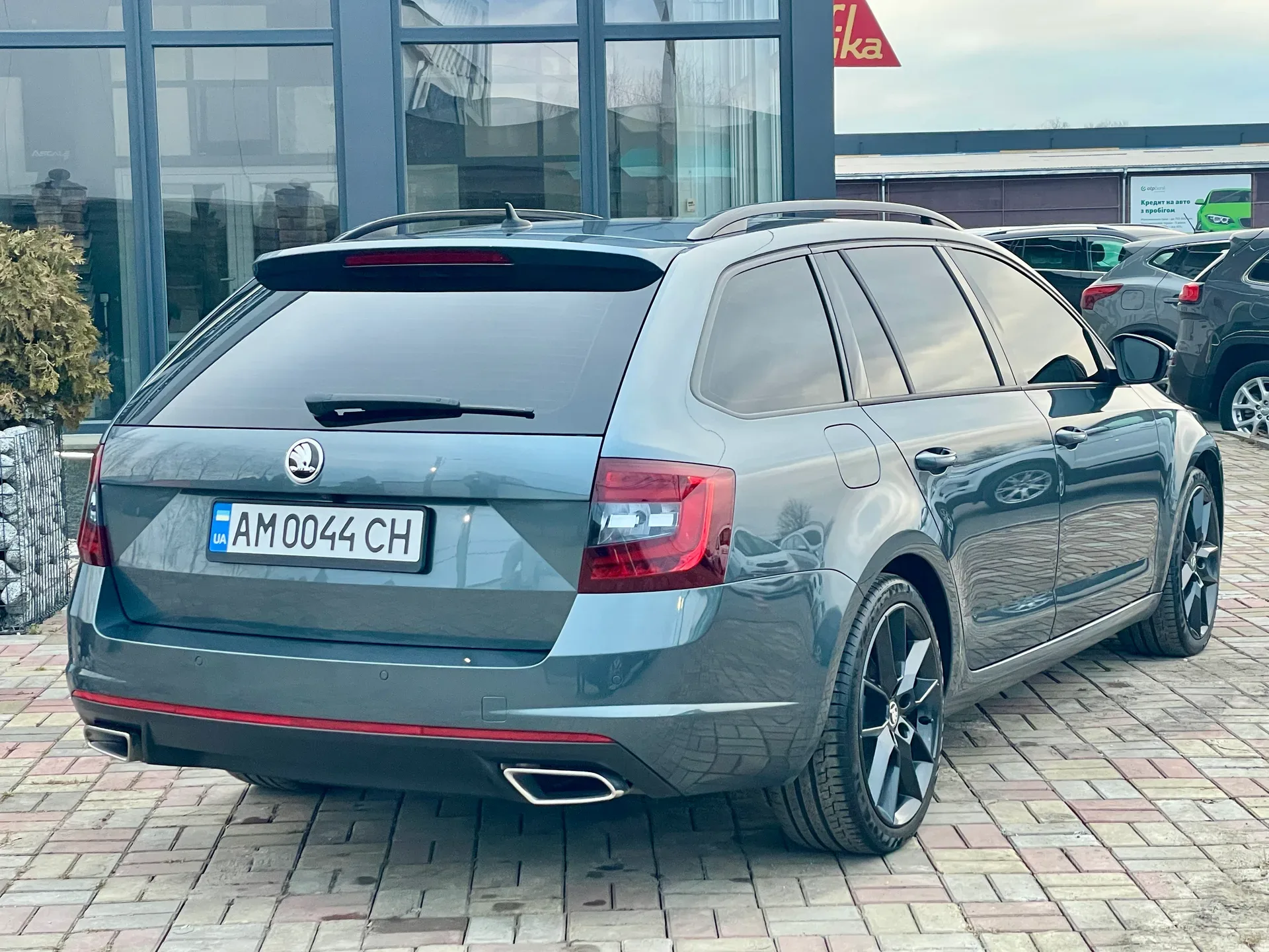 Skoda Octavia — фото 8