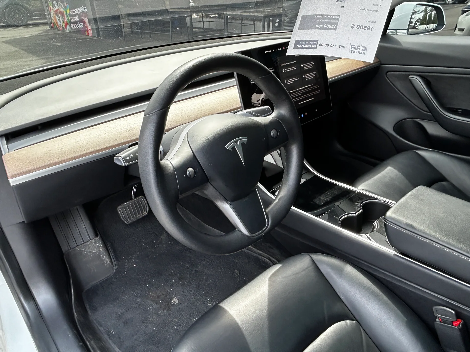 Tesla Model 3 — фото 5