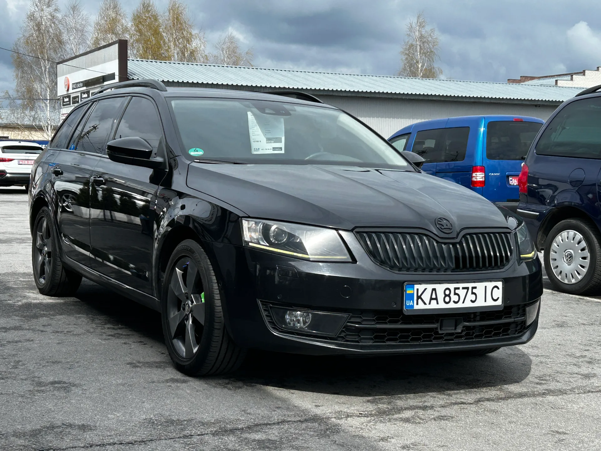 Skoda Octavia — фото 2