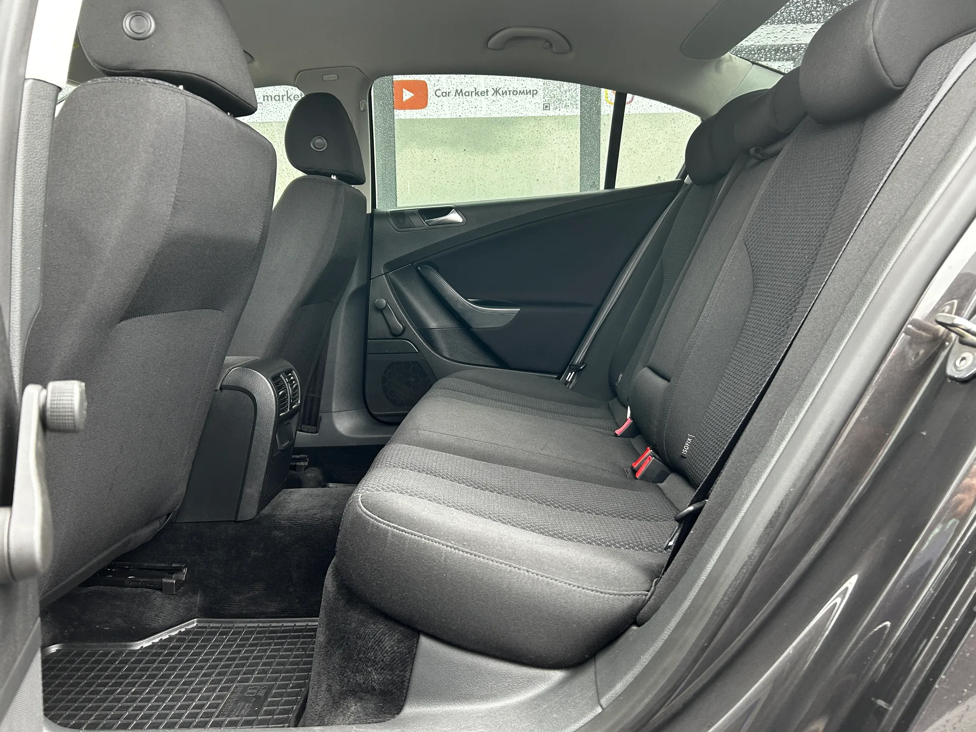 Volkswagen Passat — фото 7