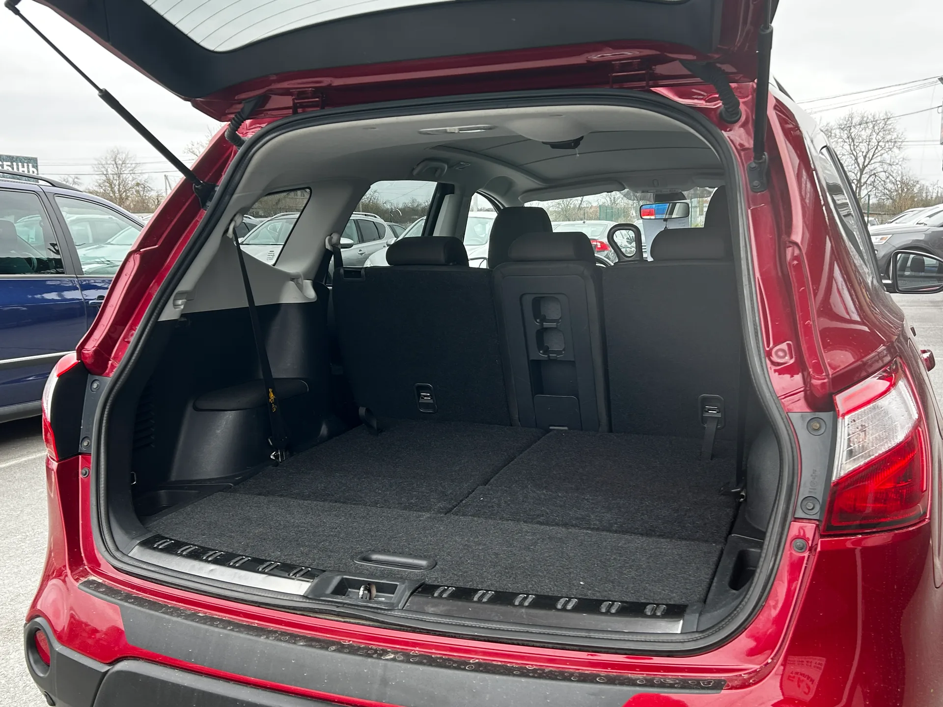 Nissan Qashqai+2 — фото 9