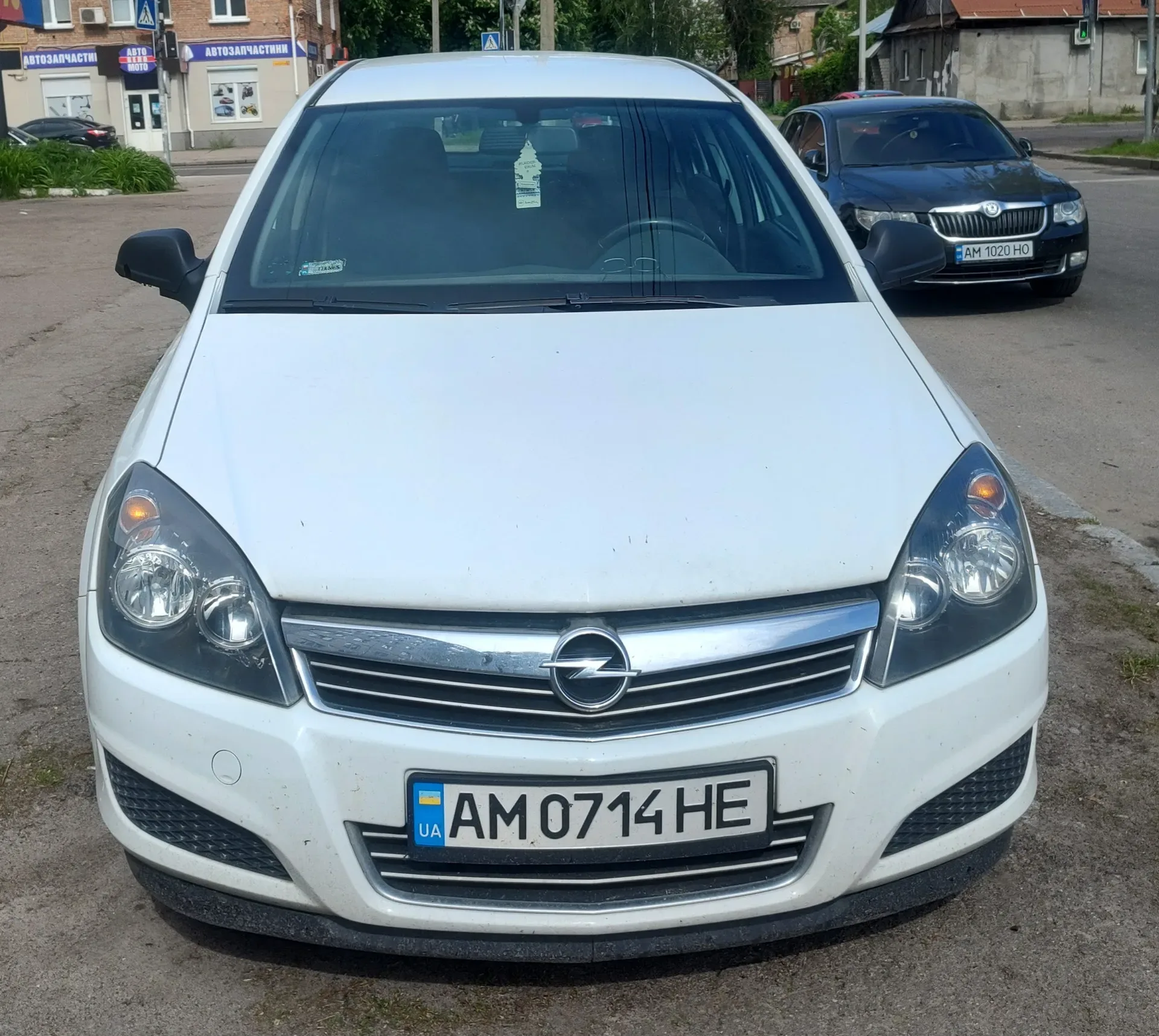 Opel Astra — фото 1