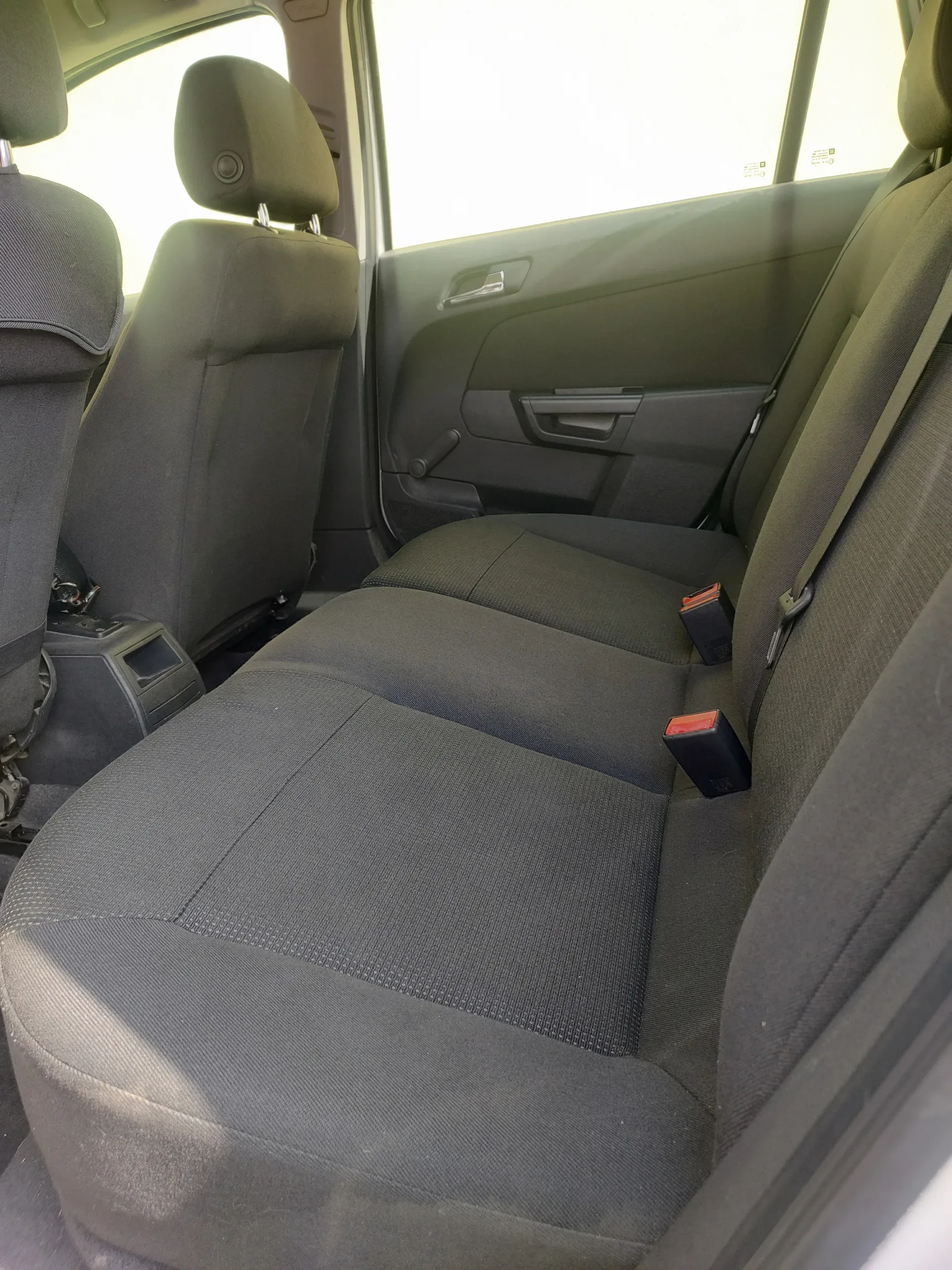 Opel Astra — фото 7