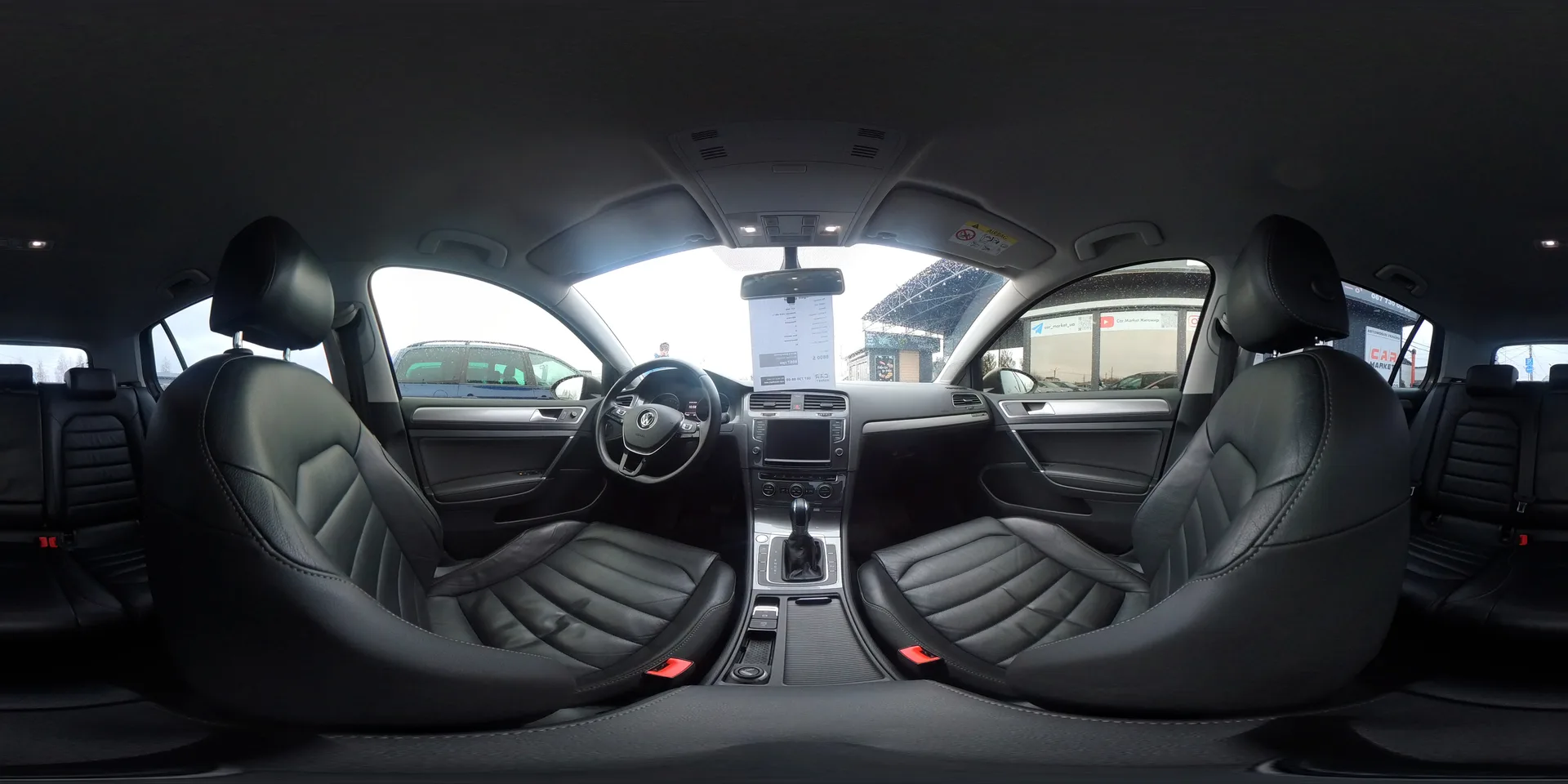 Volkswagen Tiguan — 360°