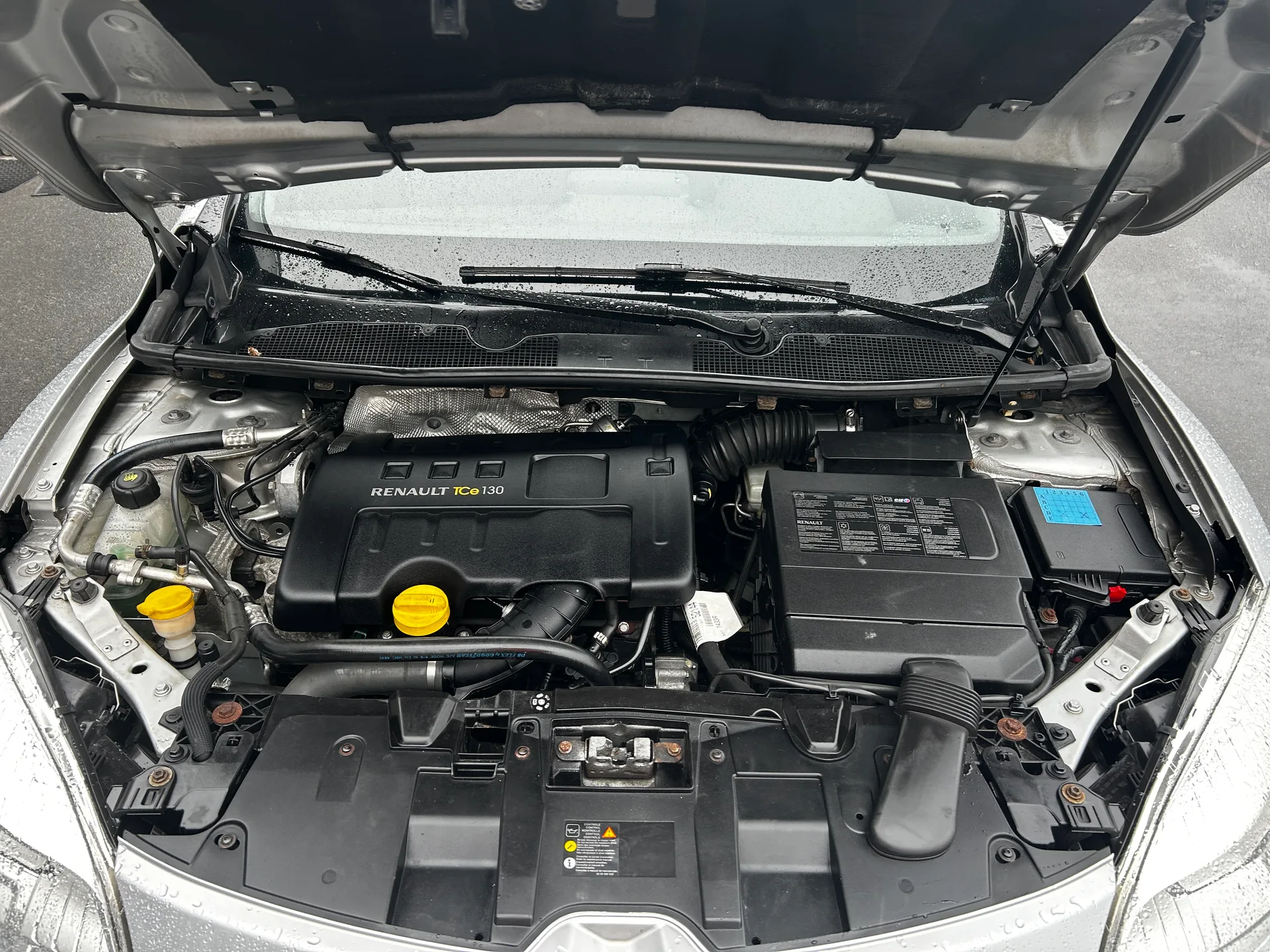 Renault Megane — фото 9