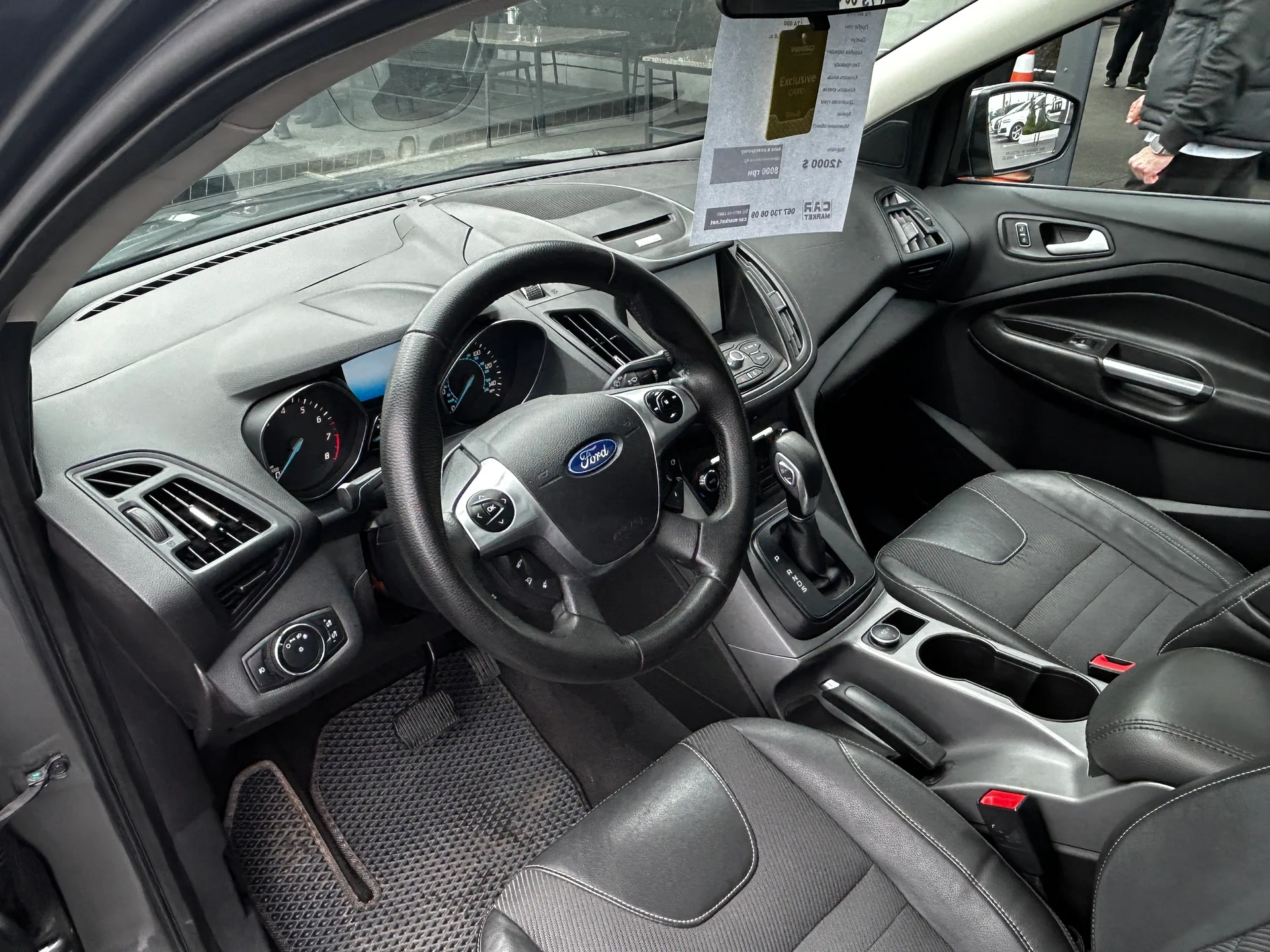 Ford Escape — фото 5