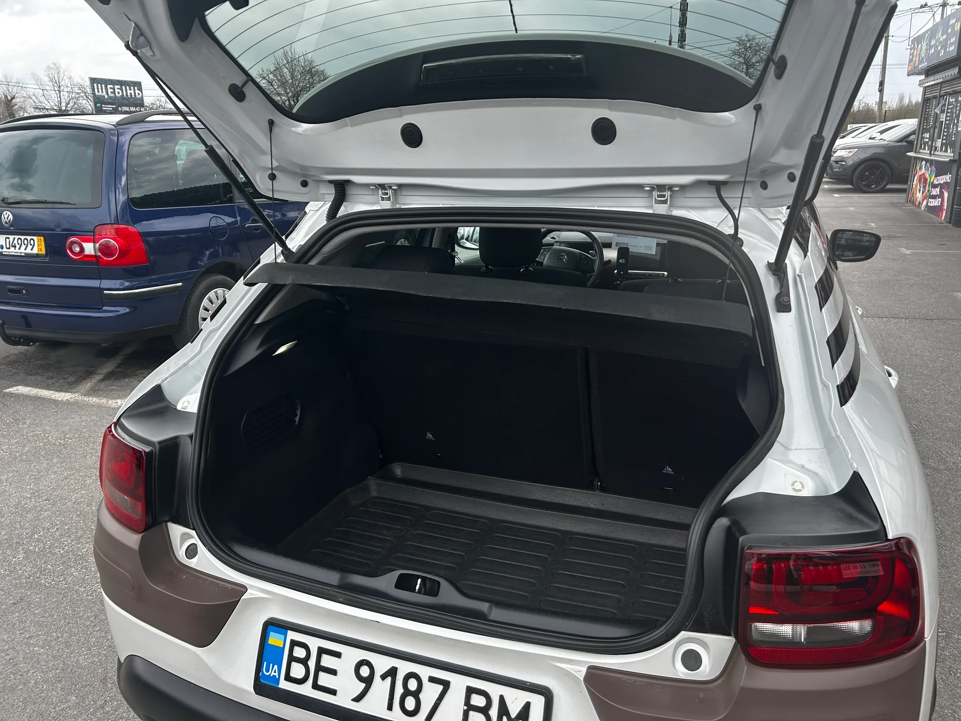 Citroen C4 Cactus — фото 8