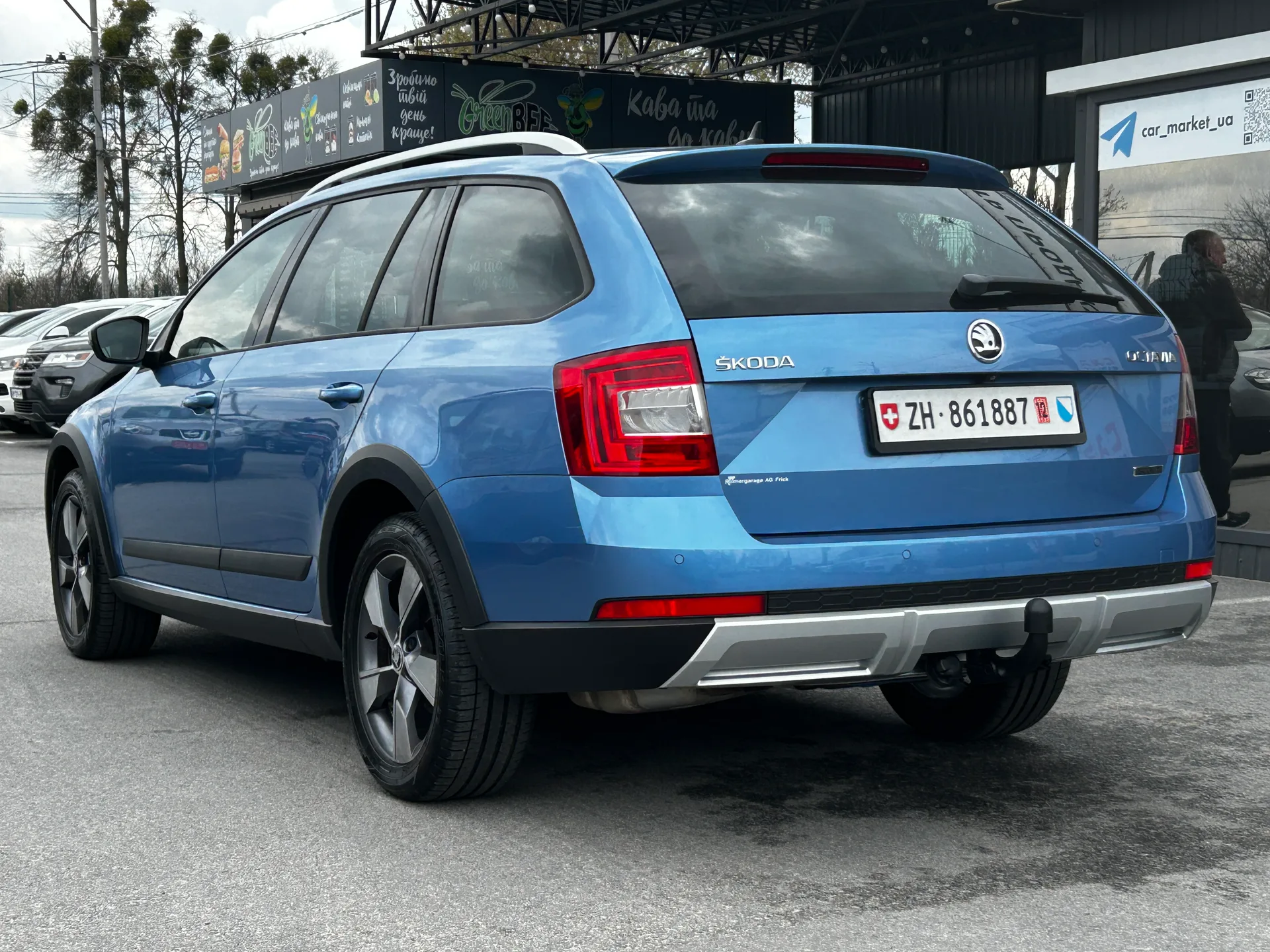 Skoda Octavia Scout — фото 4