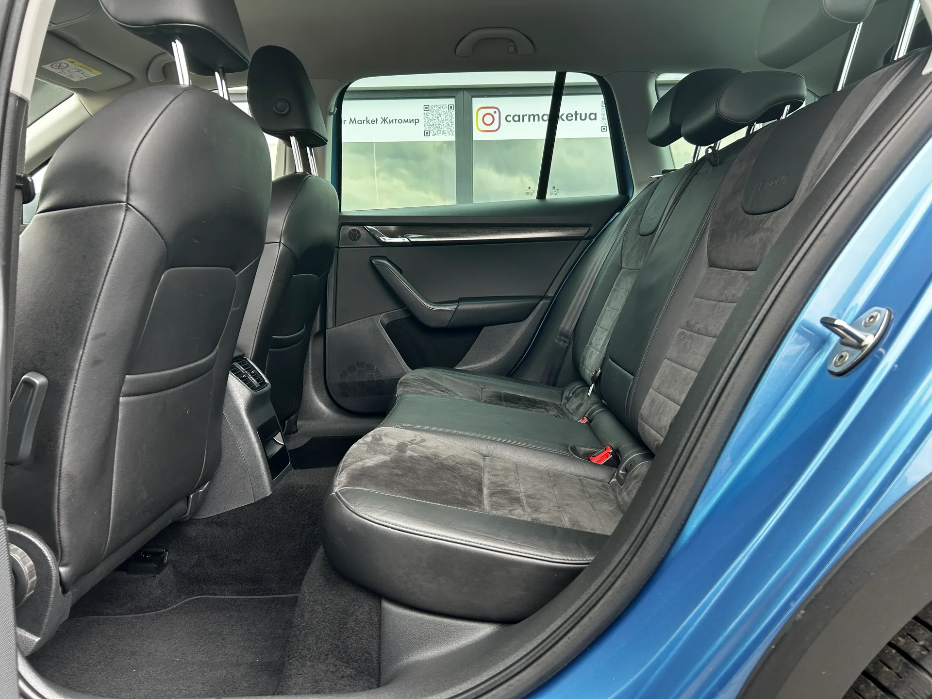 Skoda Octavia Scout — фото 7