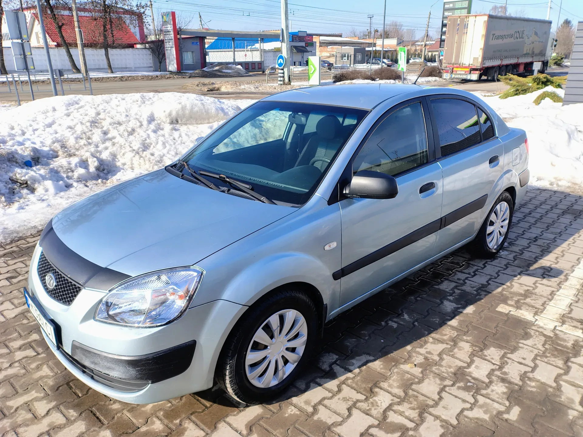 Kia Rio — фото 2