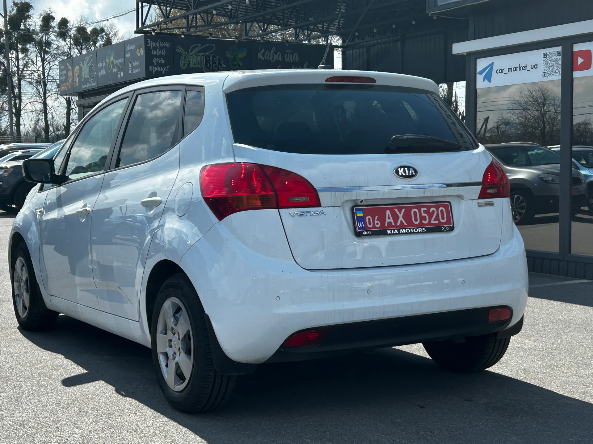 Kia Venga — фото 4