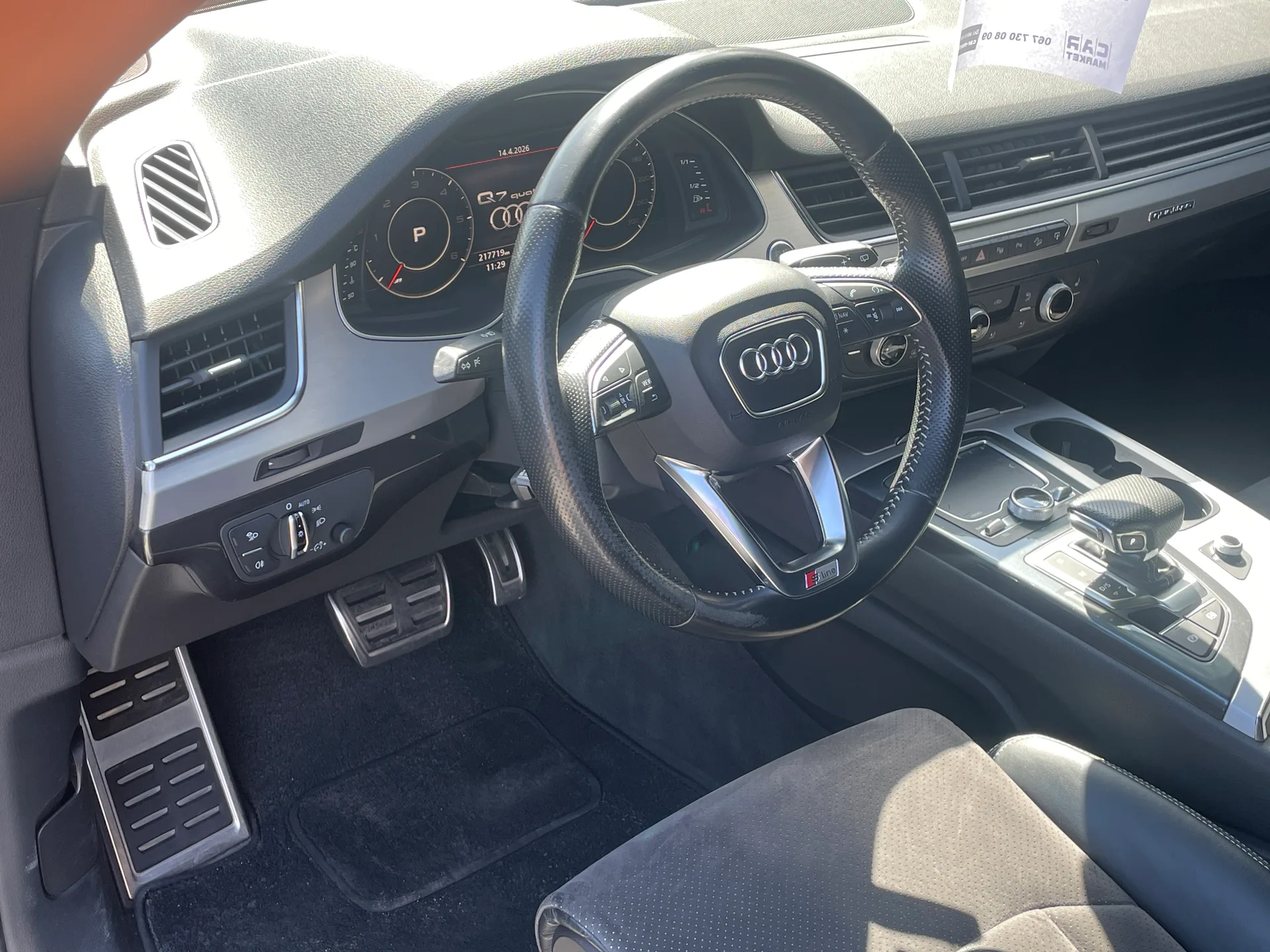 Audi Q7 — фото 10