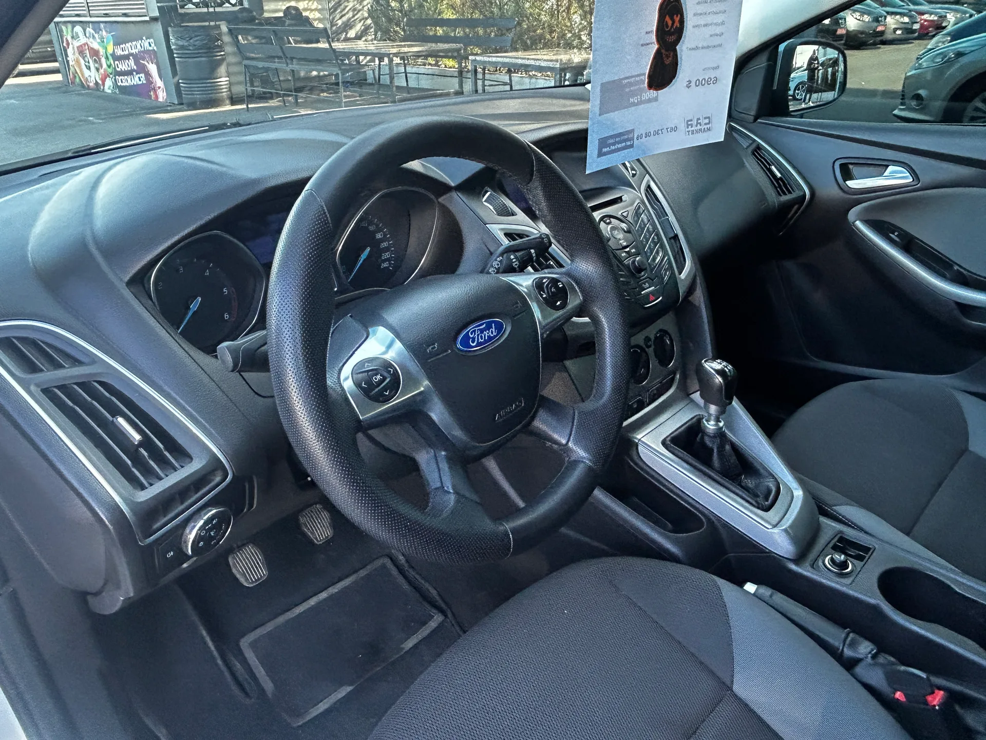 Ford Focus — фото 5