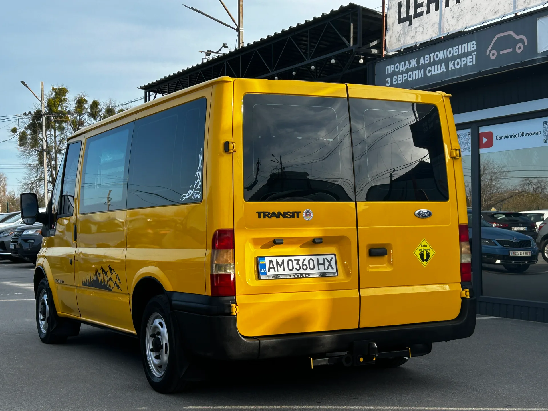 Ford Transit Connect — фото 4