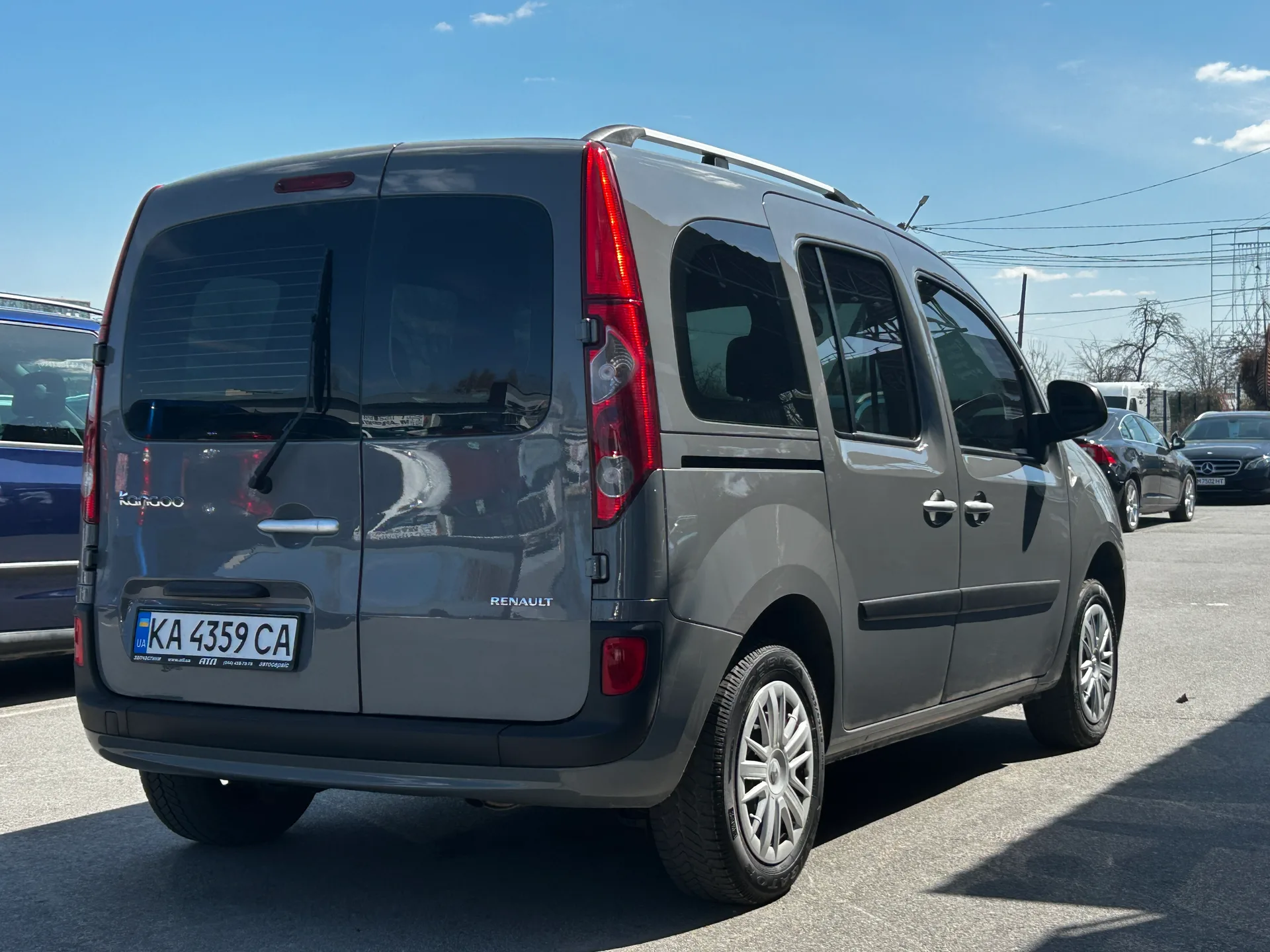 Renault Kangoo — фото 4