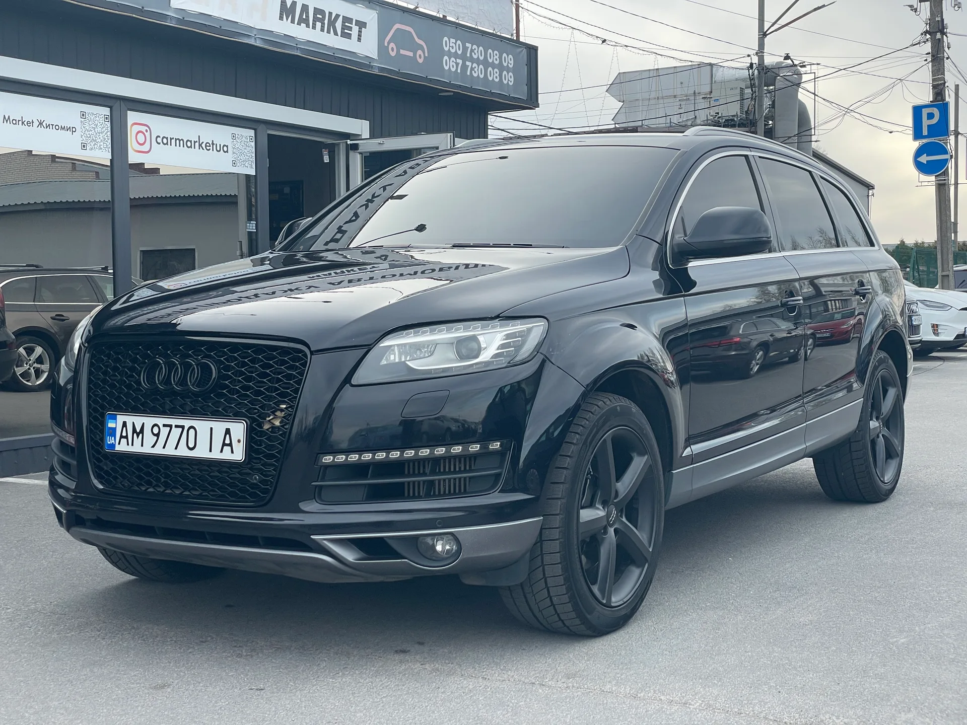 Audi Q7 — фото 1