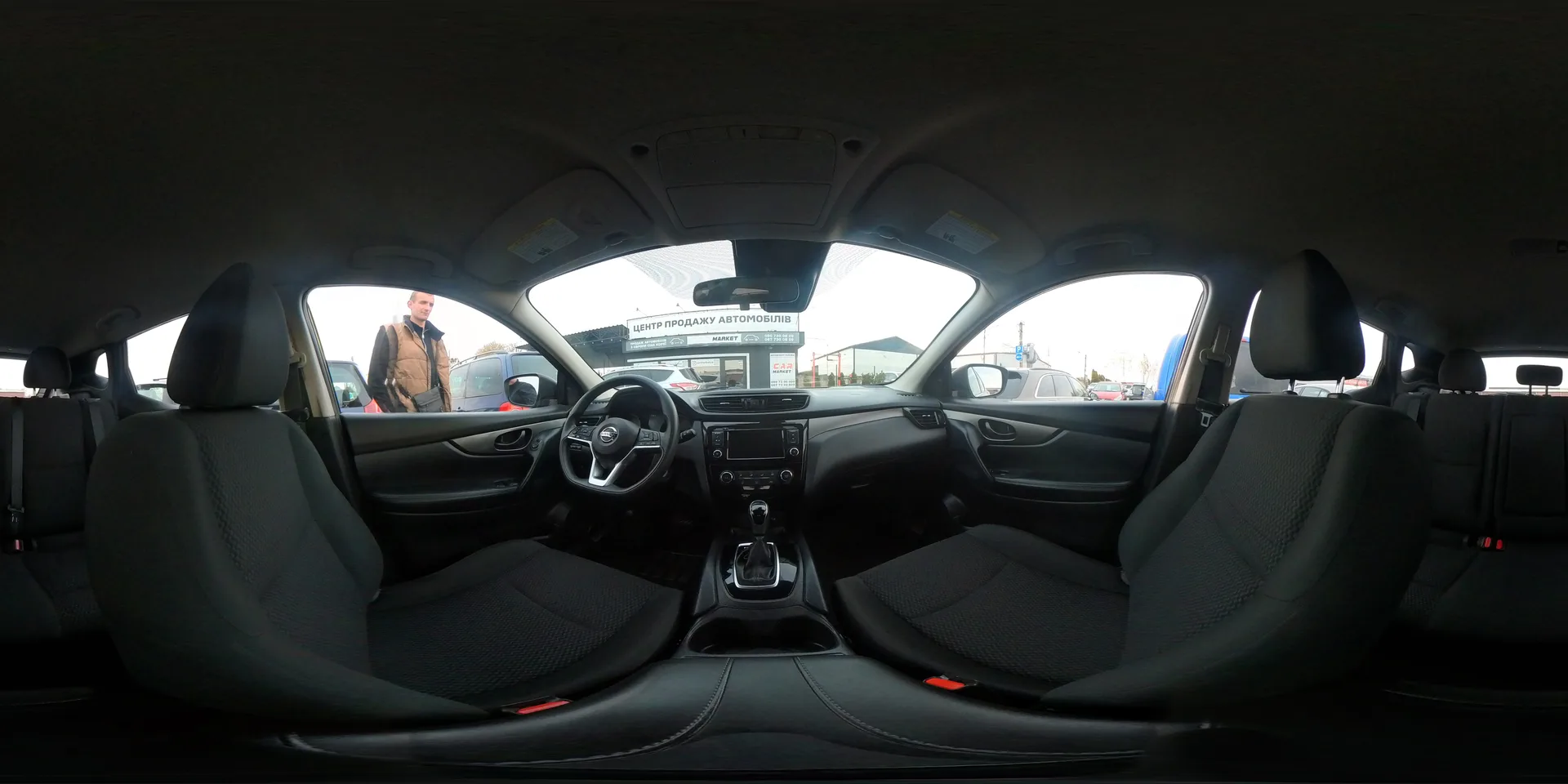 Nissan Rogue Sport — 360°