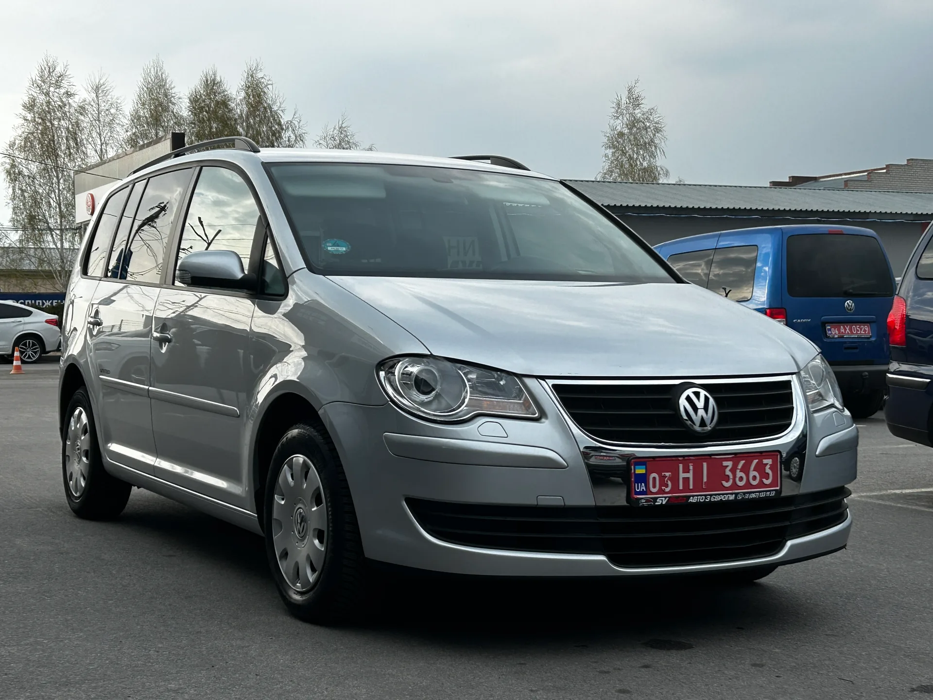Volkswagen Touran — фото 2
