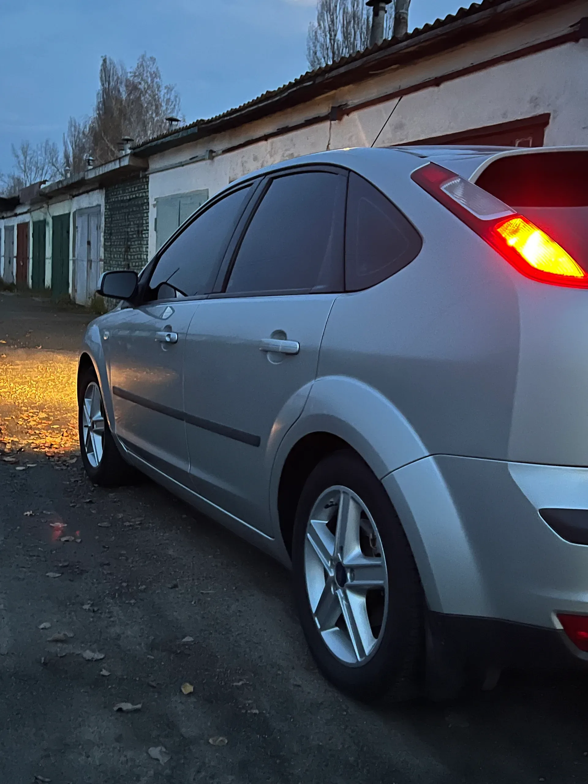 Ford Focus — фото 4