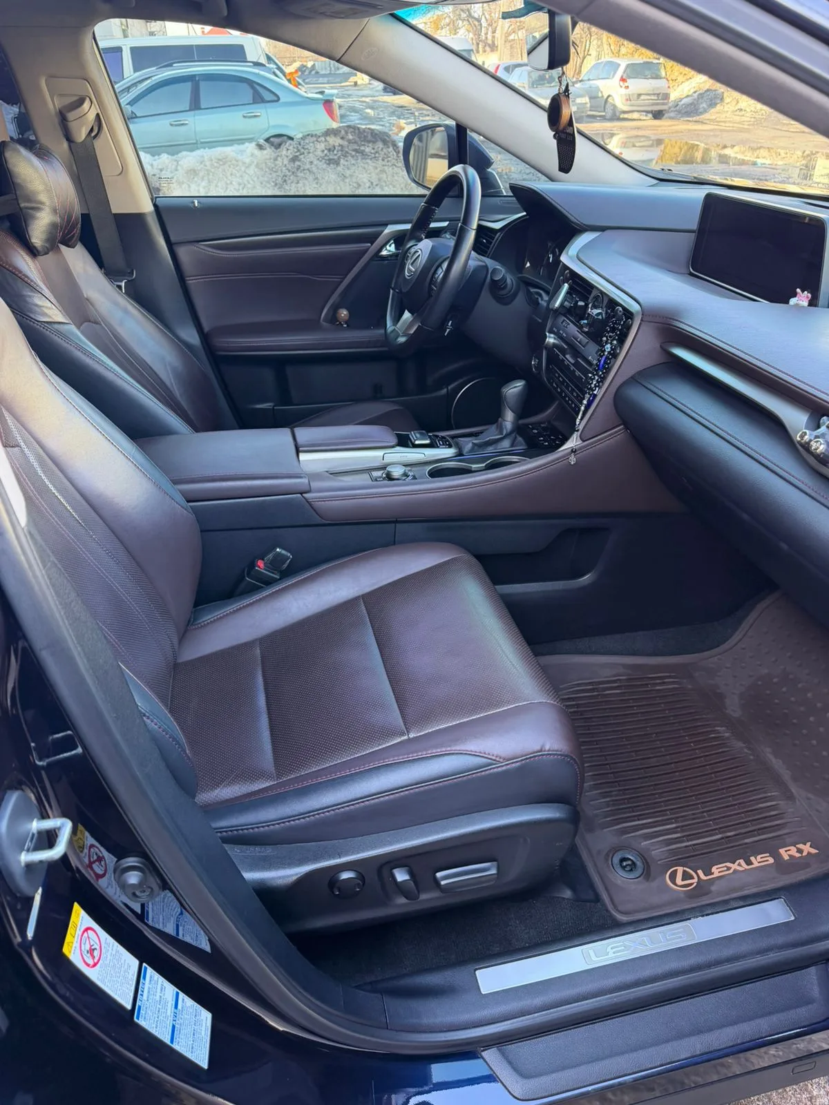 Lexus RX — фото 15