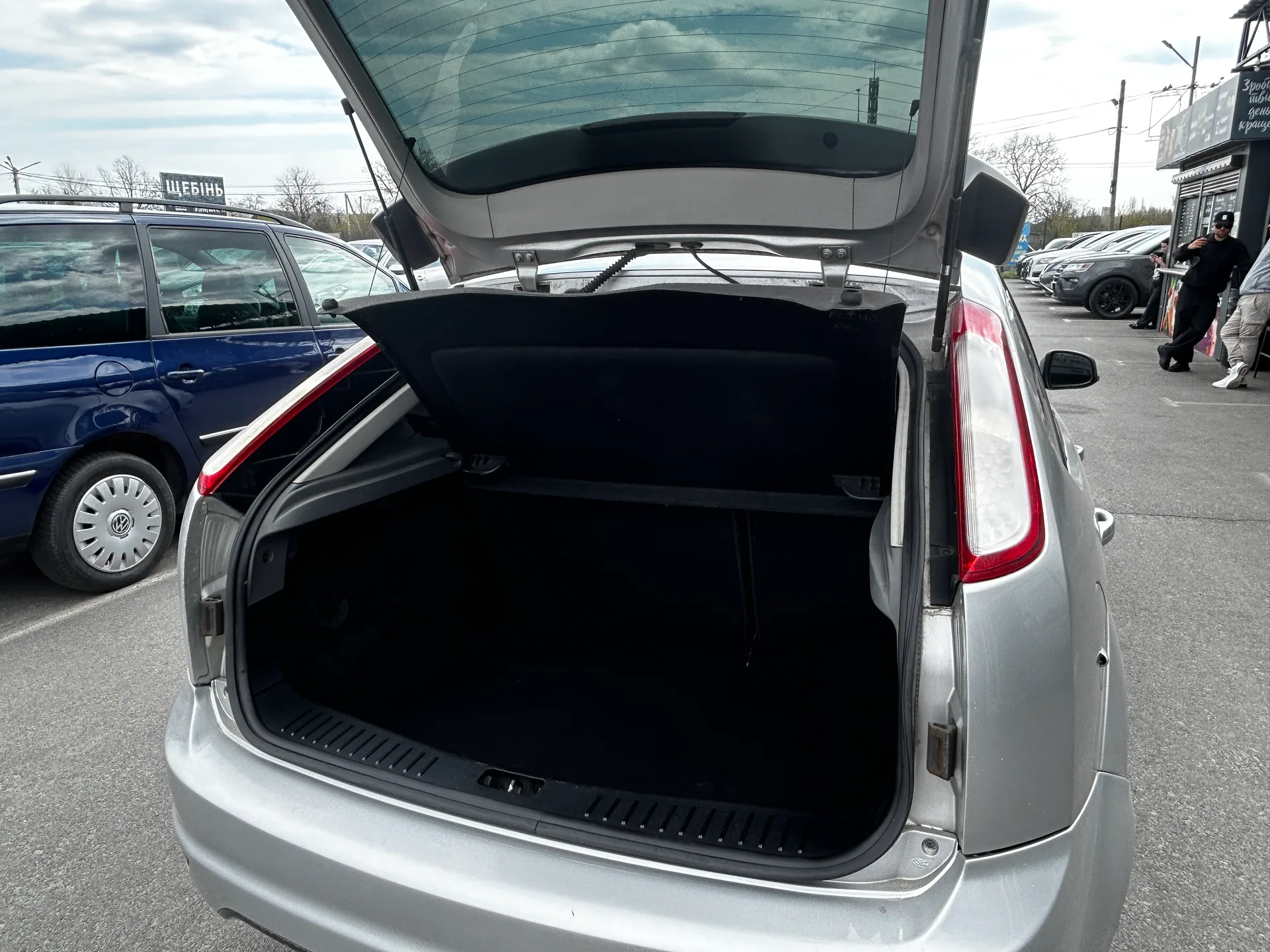 Ford Focus — фото 8