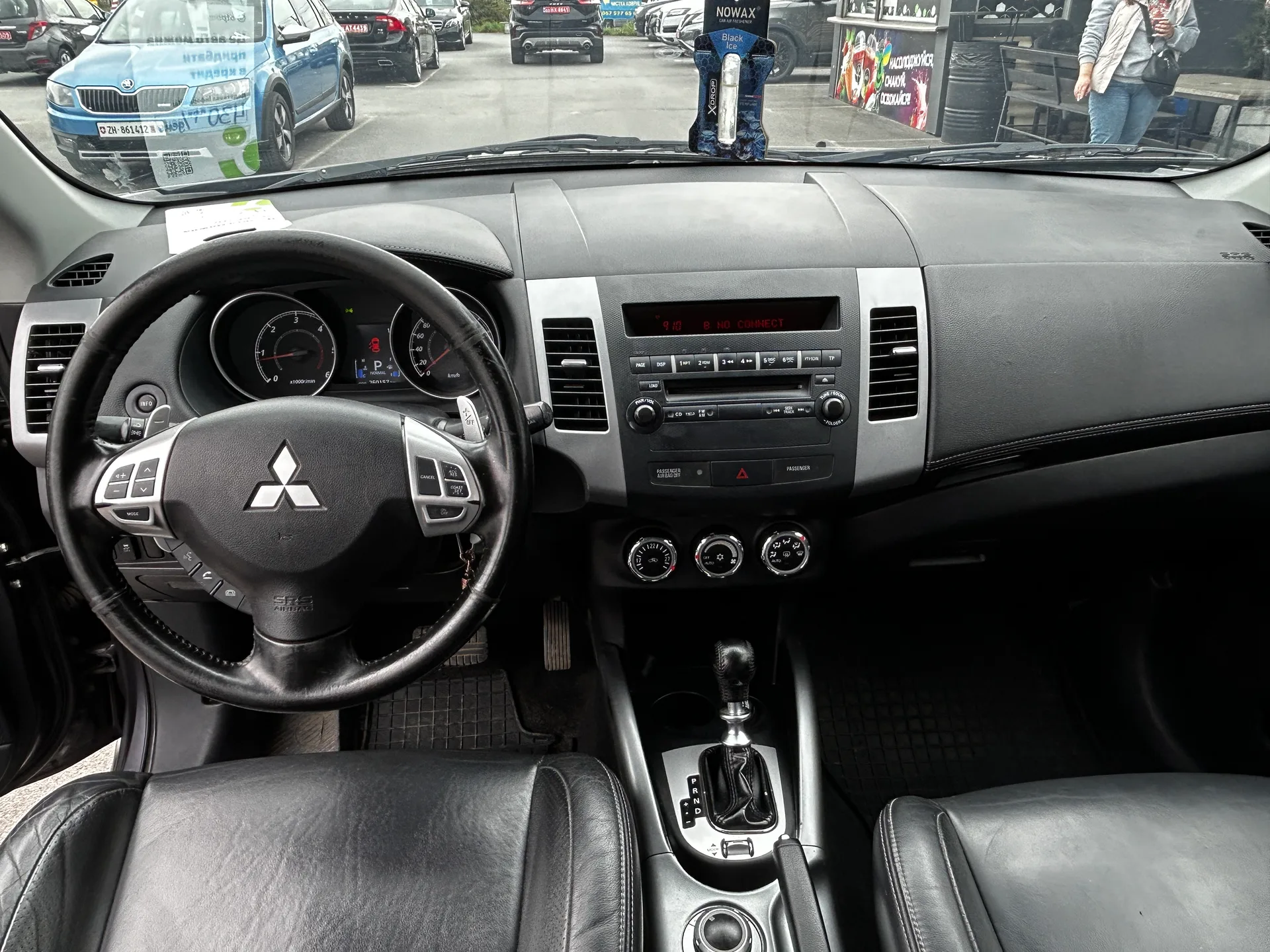 Mitsubishi Outlander — фото 6