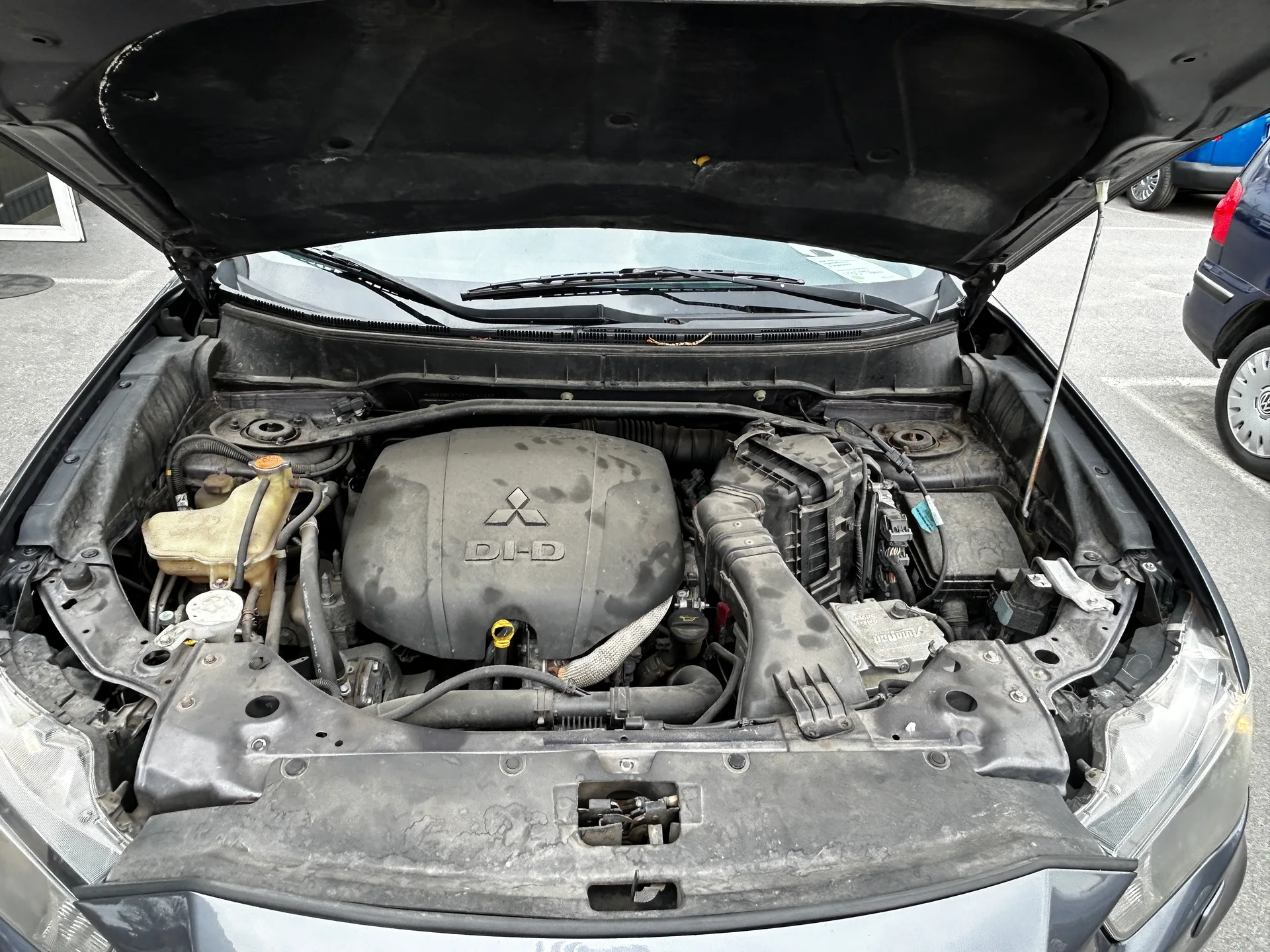 Mitsubishi Outlander — фото 8