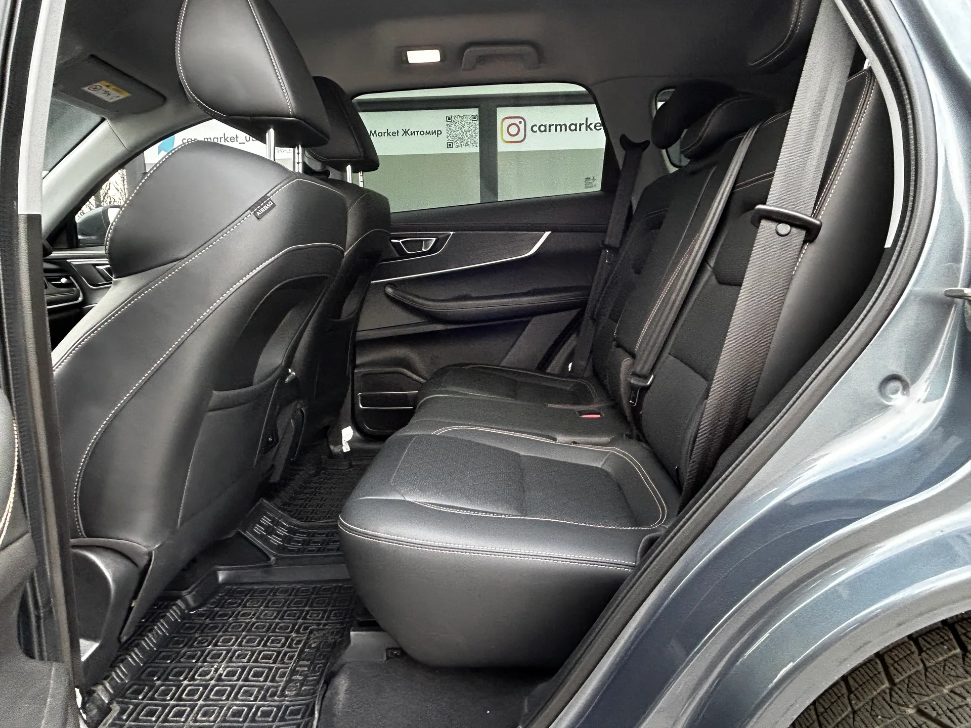 Chery Tiggo 8 — фото 7