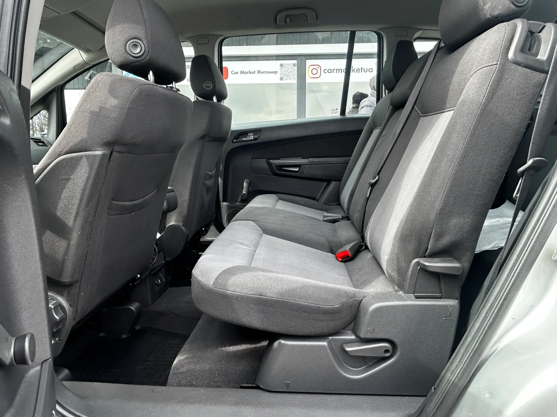 Opel Zafira — фото 7