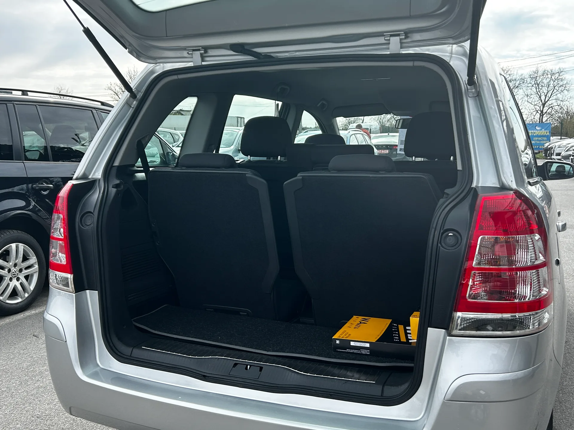 Opel Zafira — фото 8