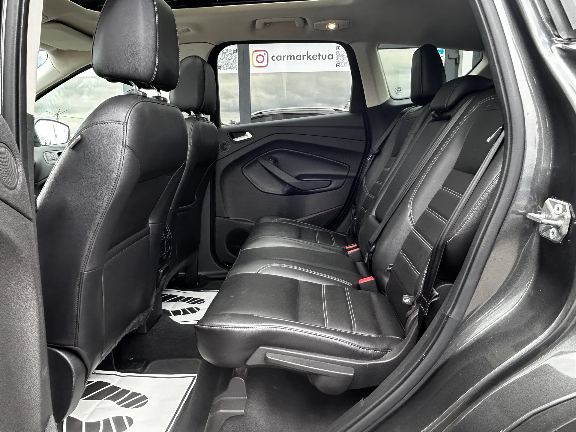 Ford Escape — фото 7