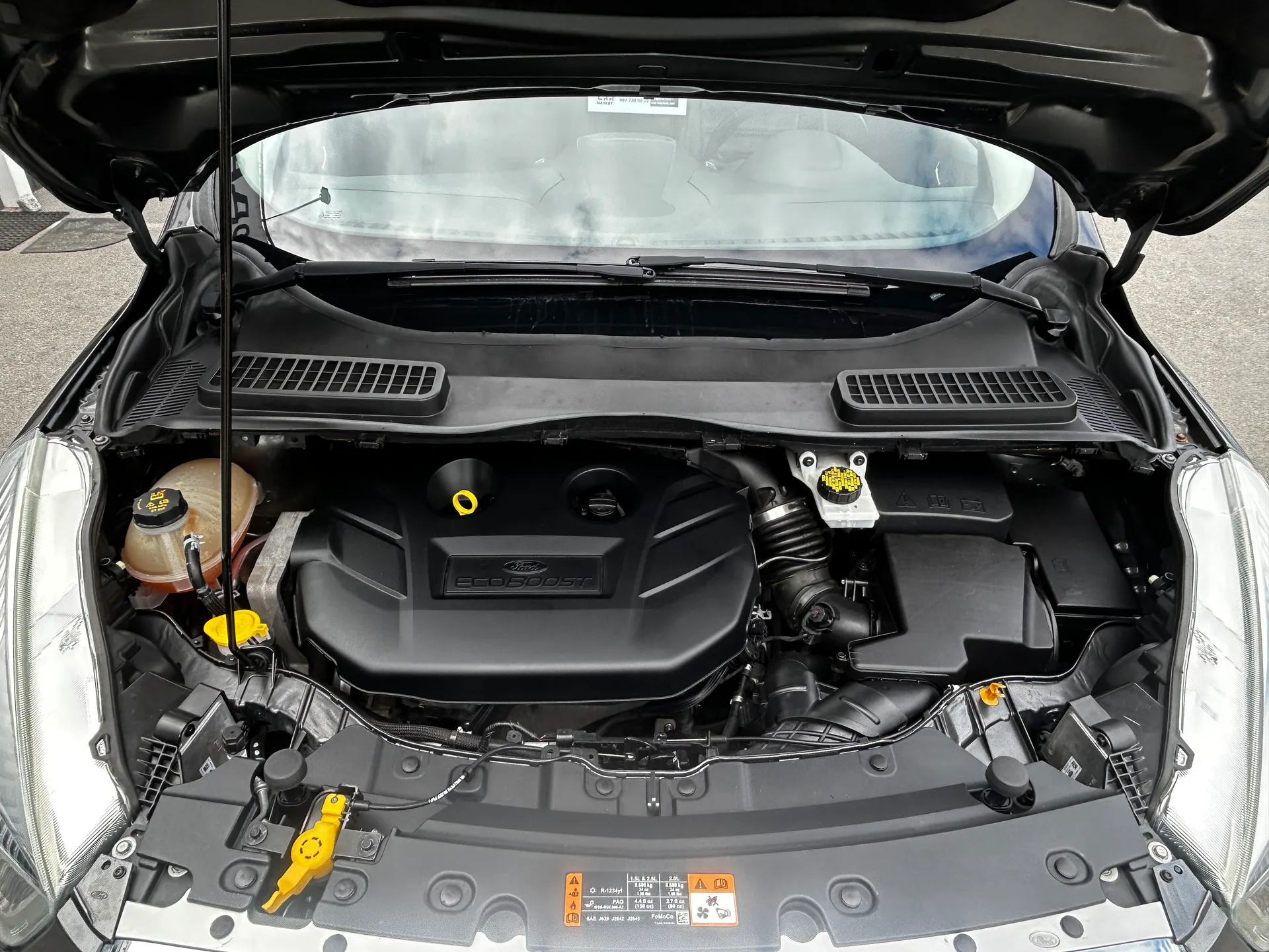 Ford Escape — фото 9