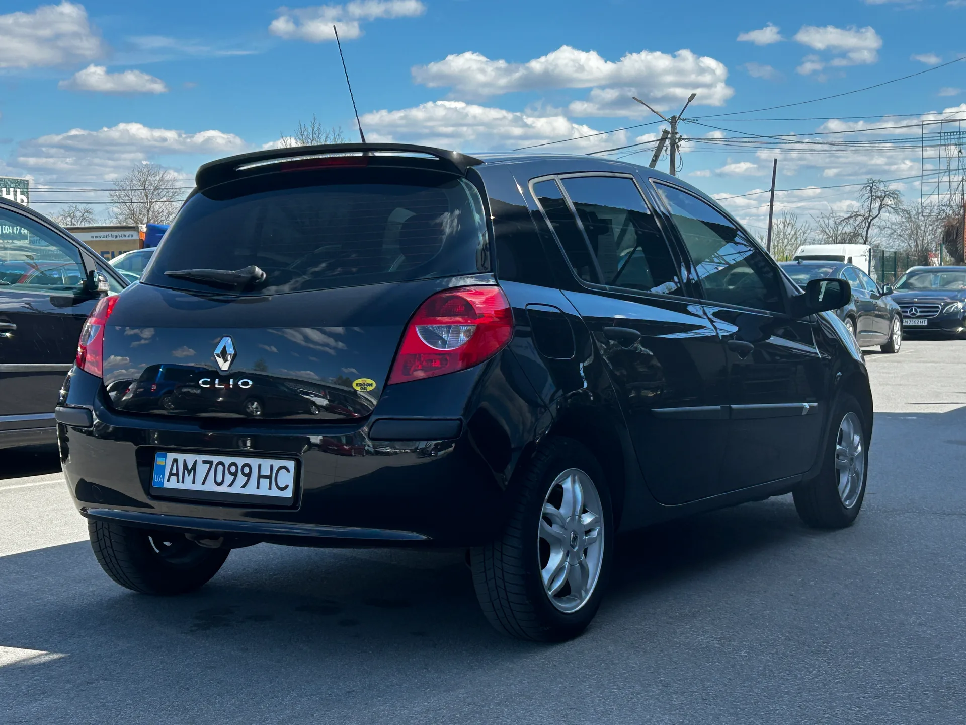 Renault Clio — фото 3