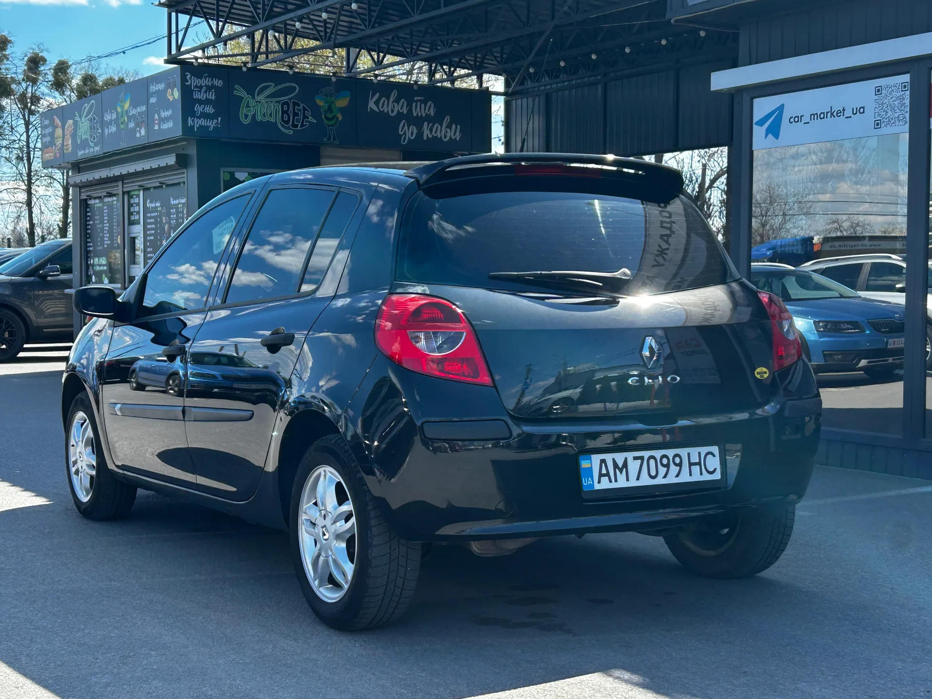 Renault Clio — фото 4