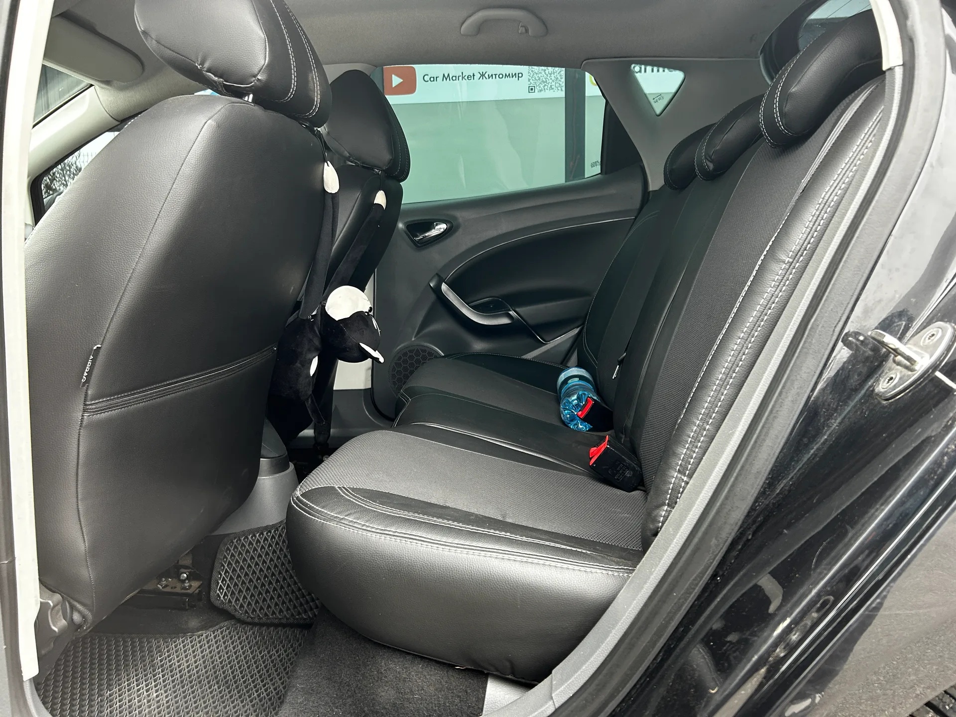 SEAT Ibiza — фото 7