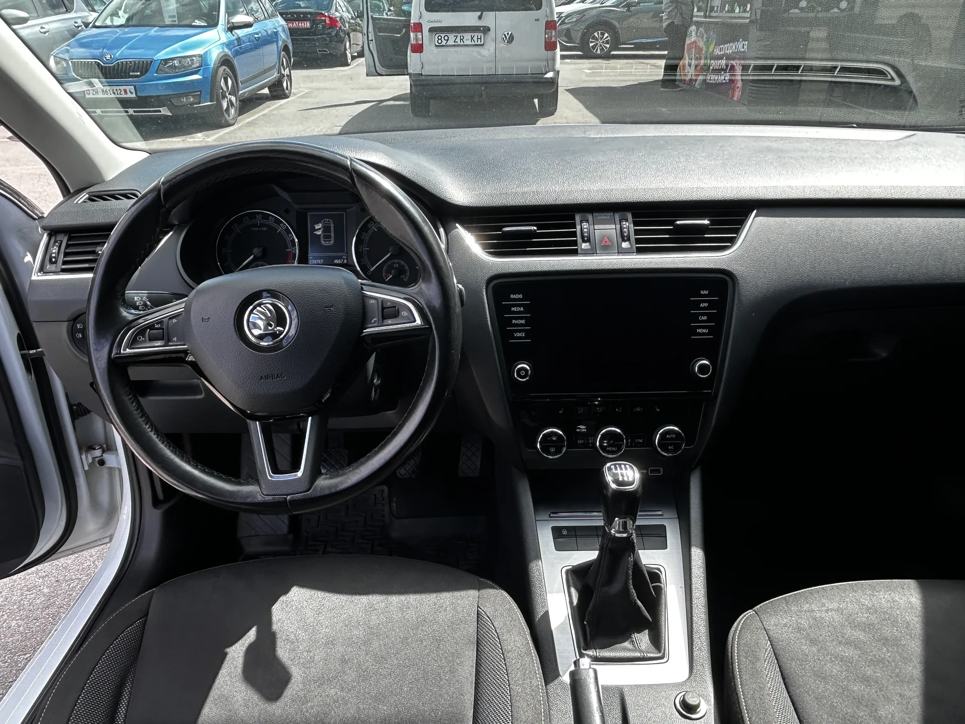 Skoda Octavia — фото 6