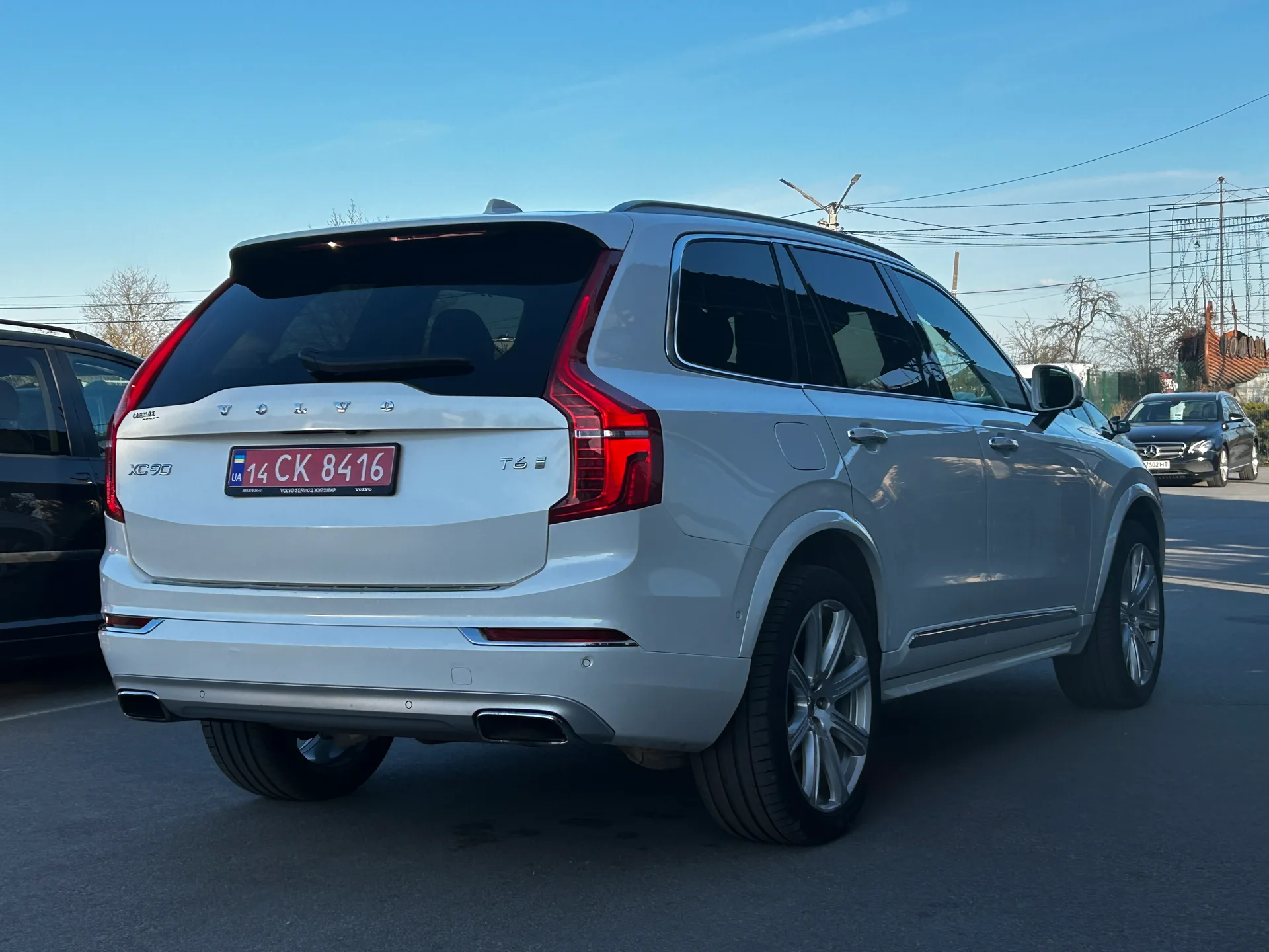 Volvo XC90 — фото 3