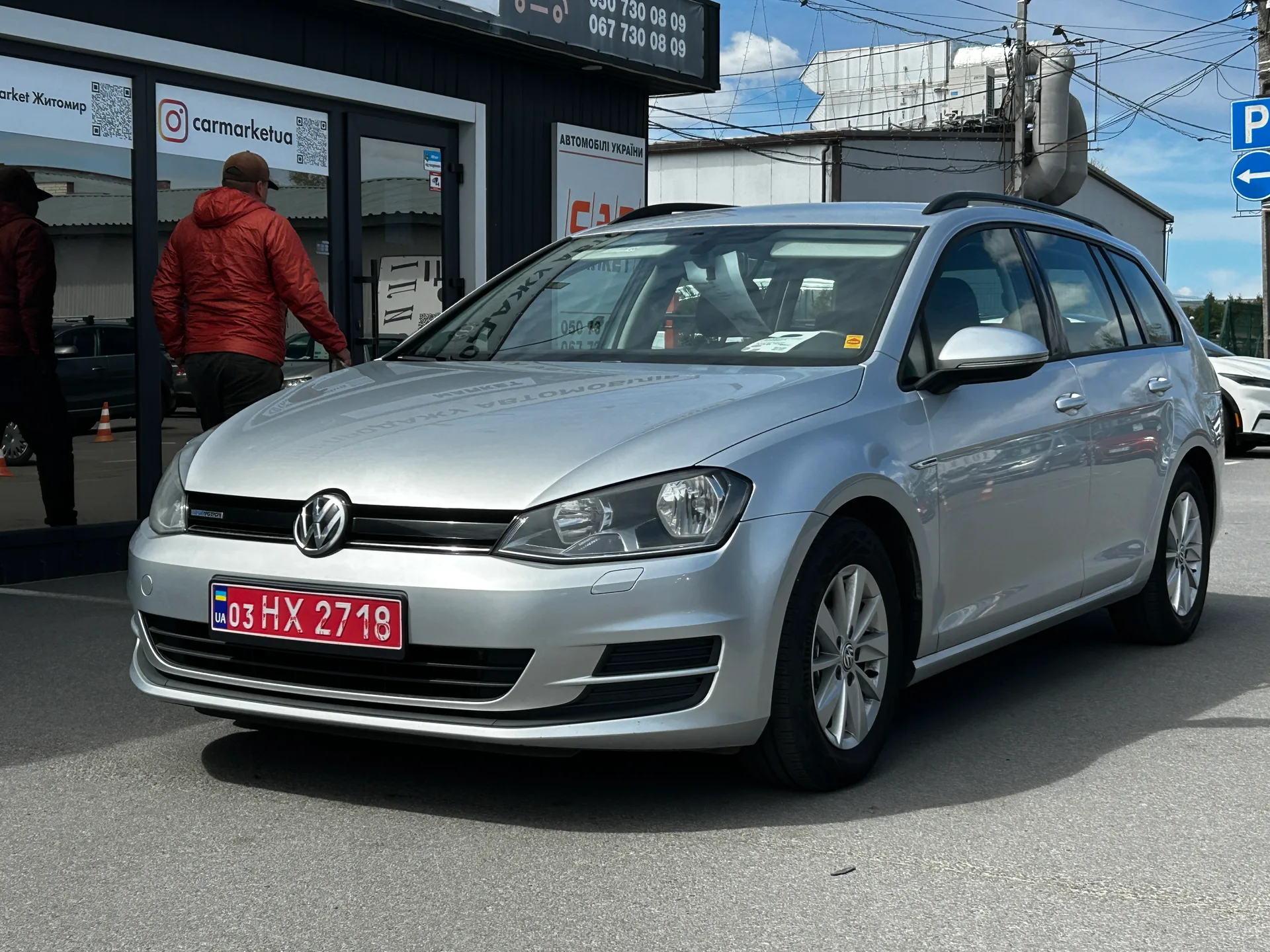 Volkswagen Golf — фото 1
