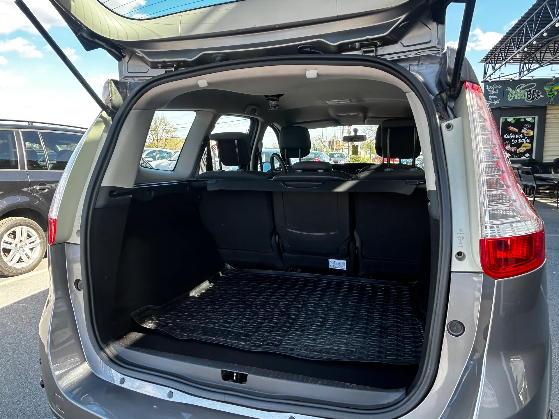 Renault Grand Scenic — фото 8