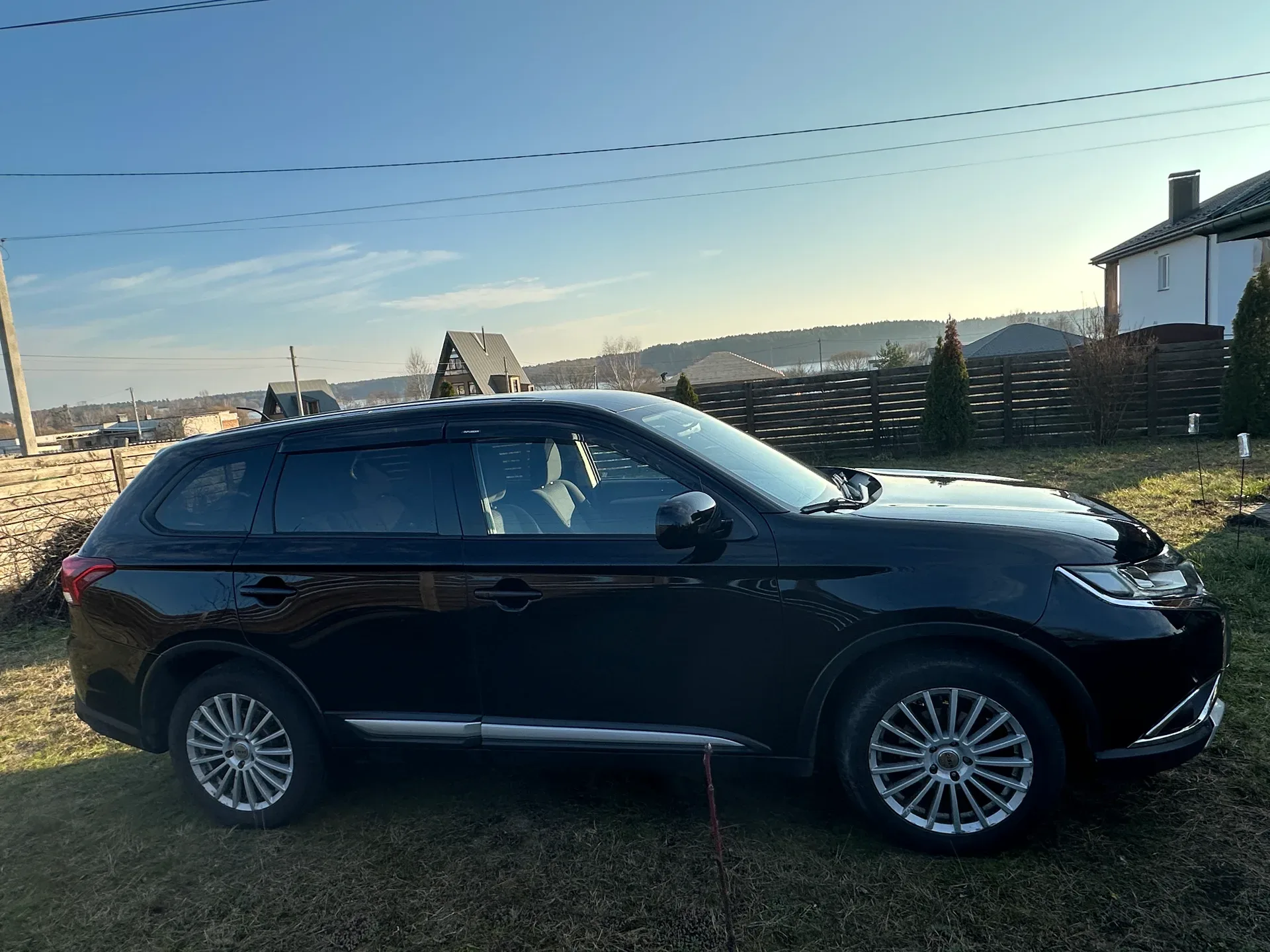 Mitsubishi Outlander — фото 3